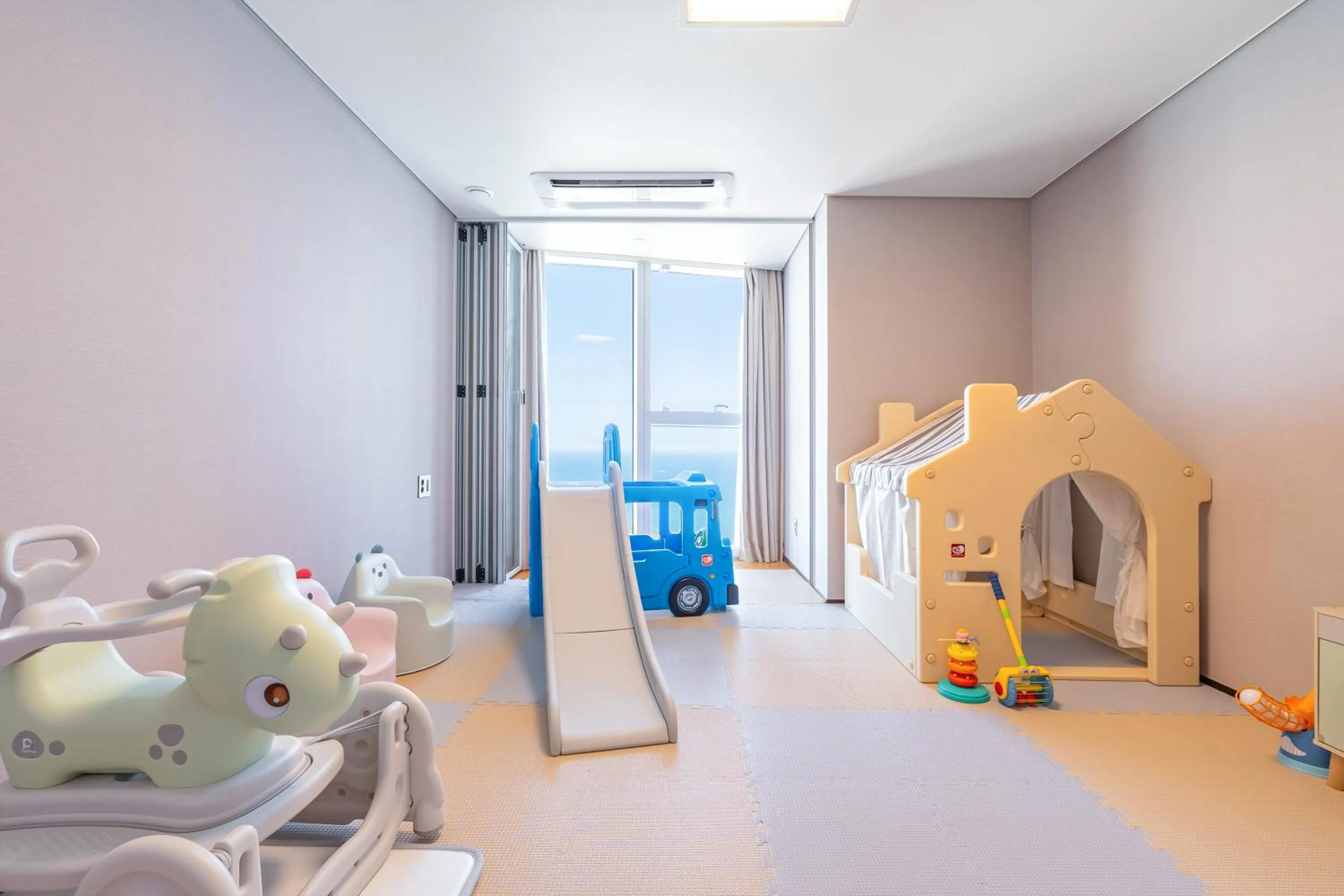 Kids's club in LCT Residence Y collection