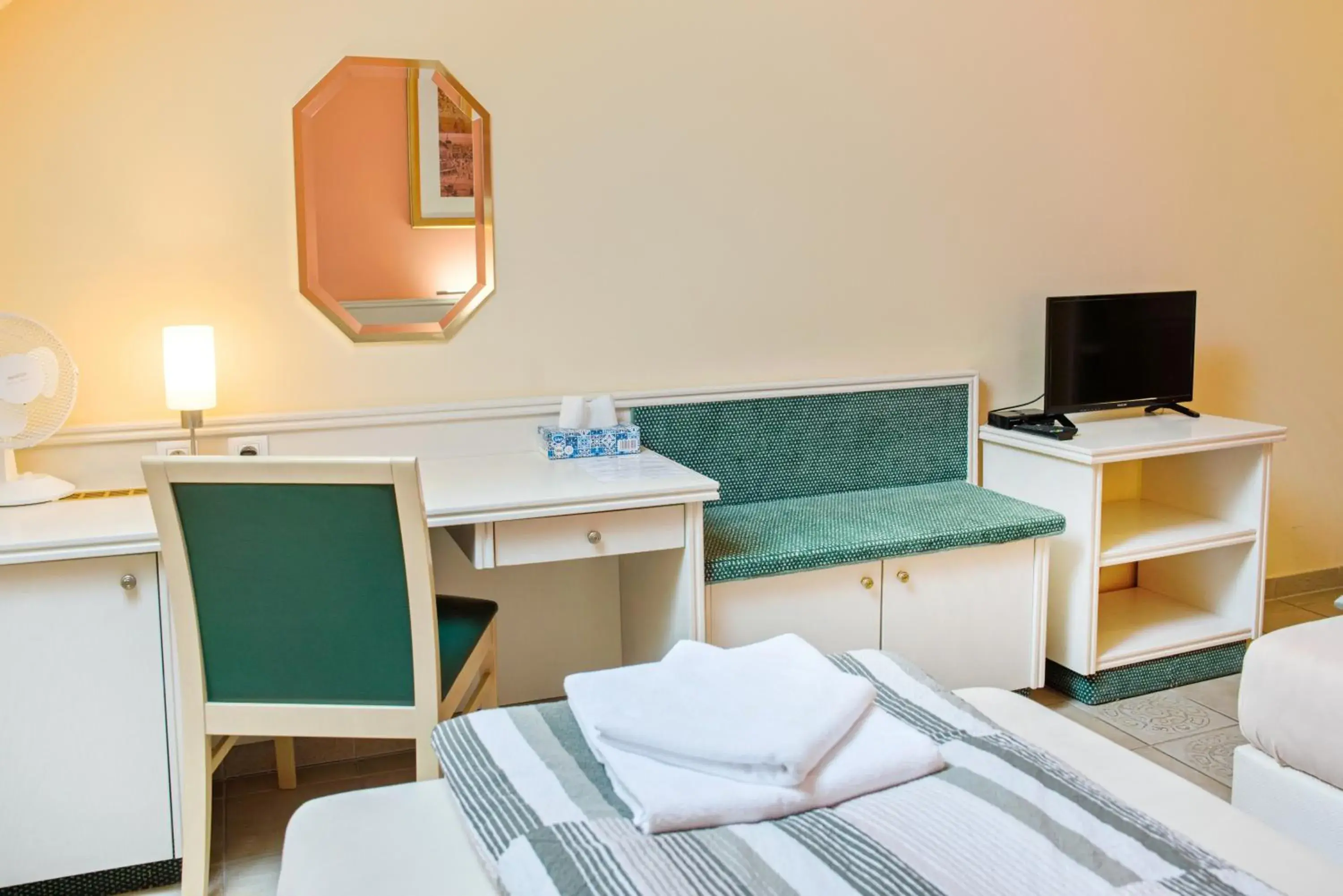 Twin Room - single occupancy in Penzion Putim Twin Room - single occupancy in Penzion Putim