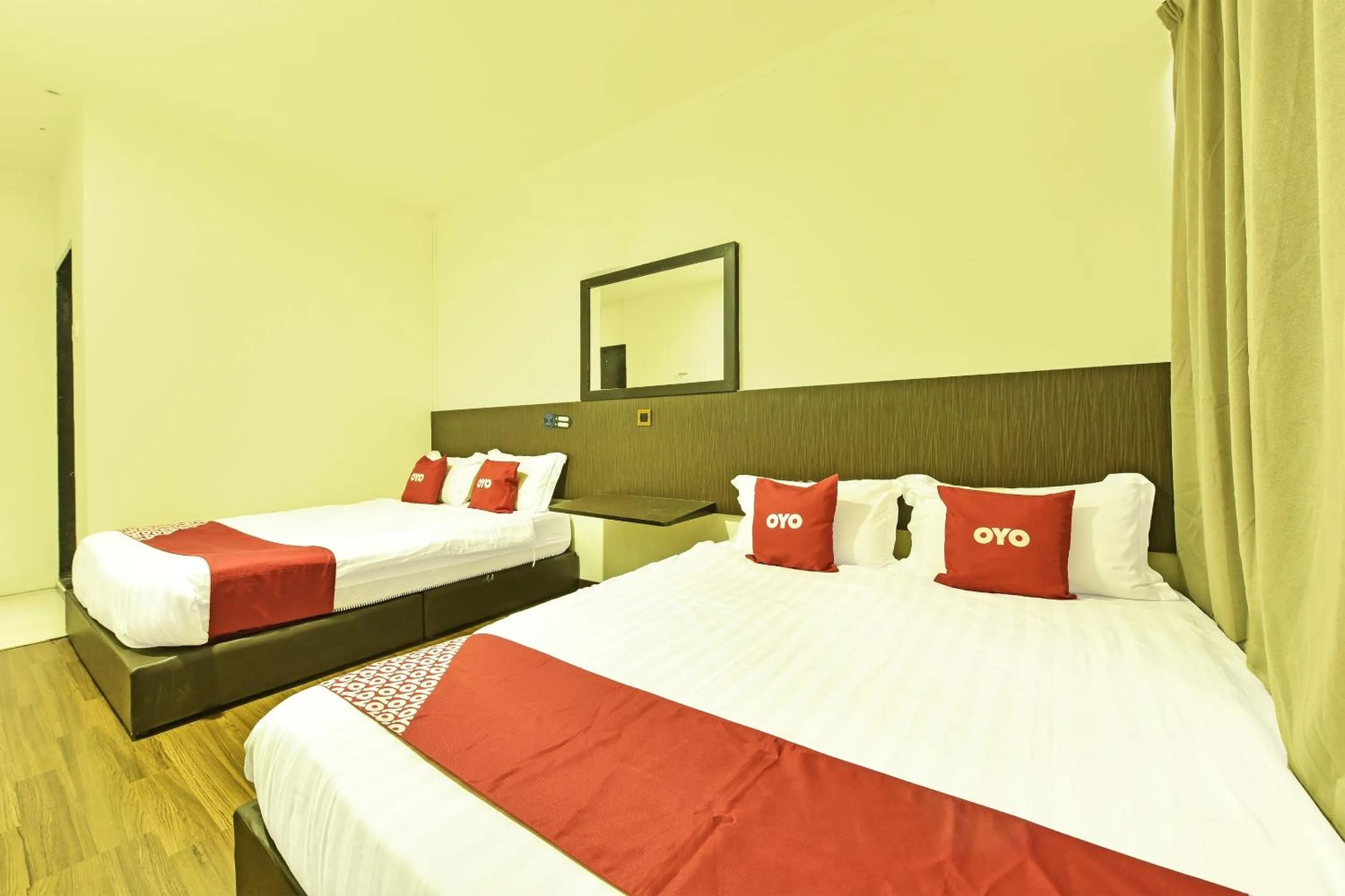 Bedroom, Bed in Hotel O Mini Indah