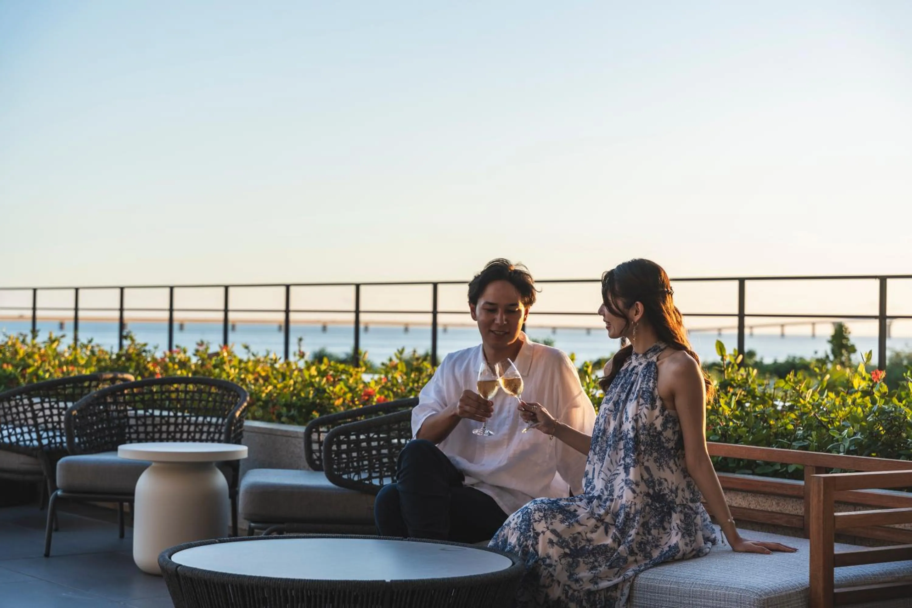 Lounge or bar in Hilton Okinawa Miyako Island Resort