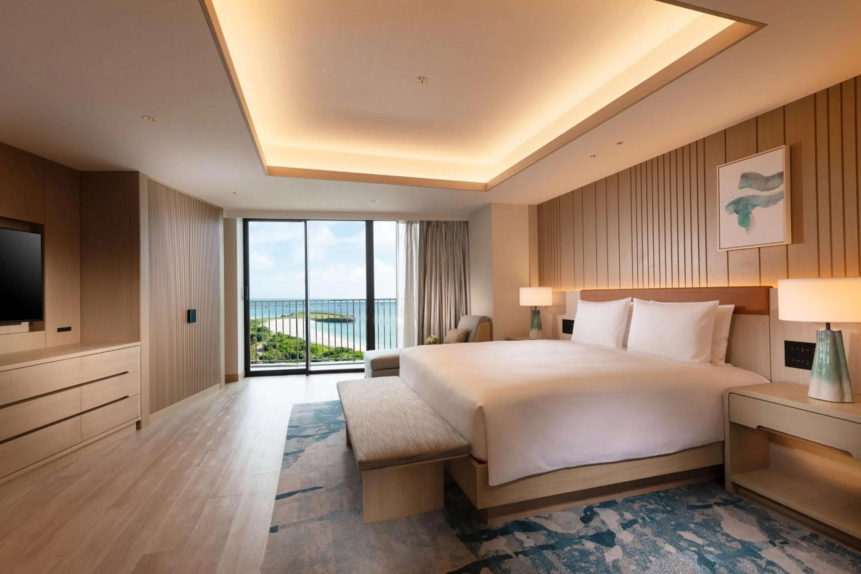 Bed in Hilton Okinawa Miyako Island Resort