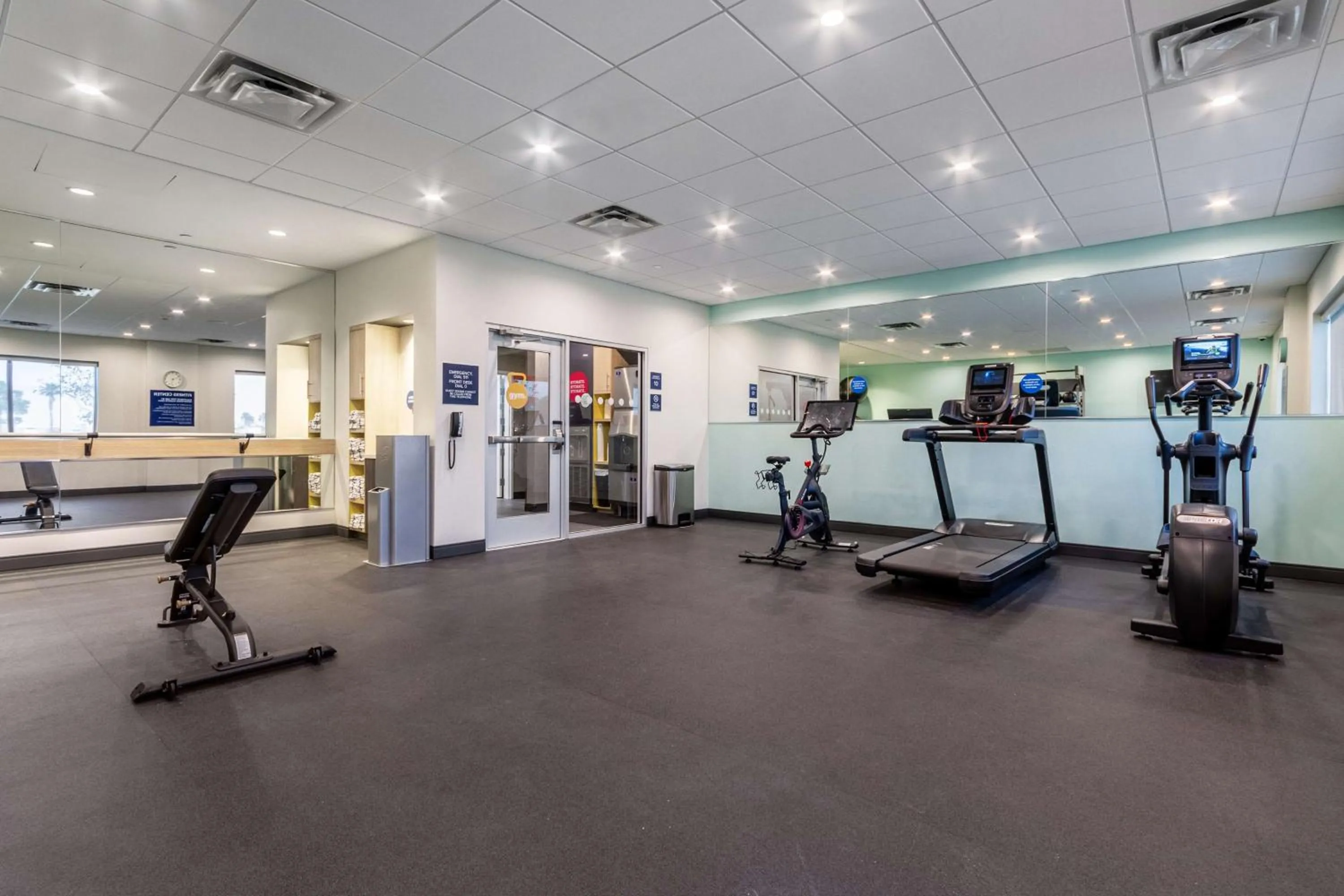 Fitness centre/facilities in Tru By Hilton Destin
