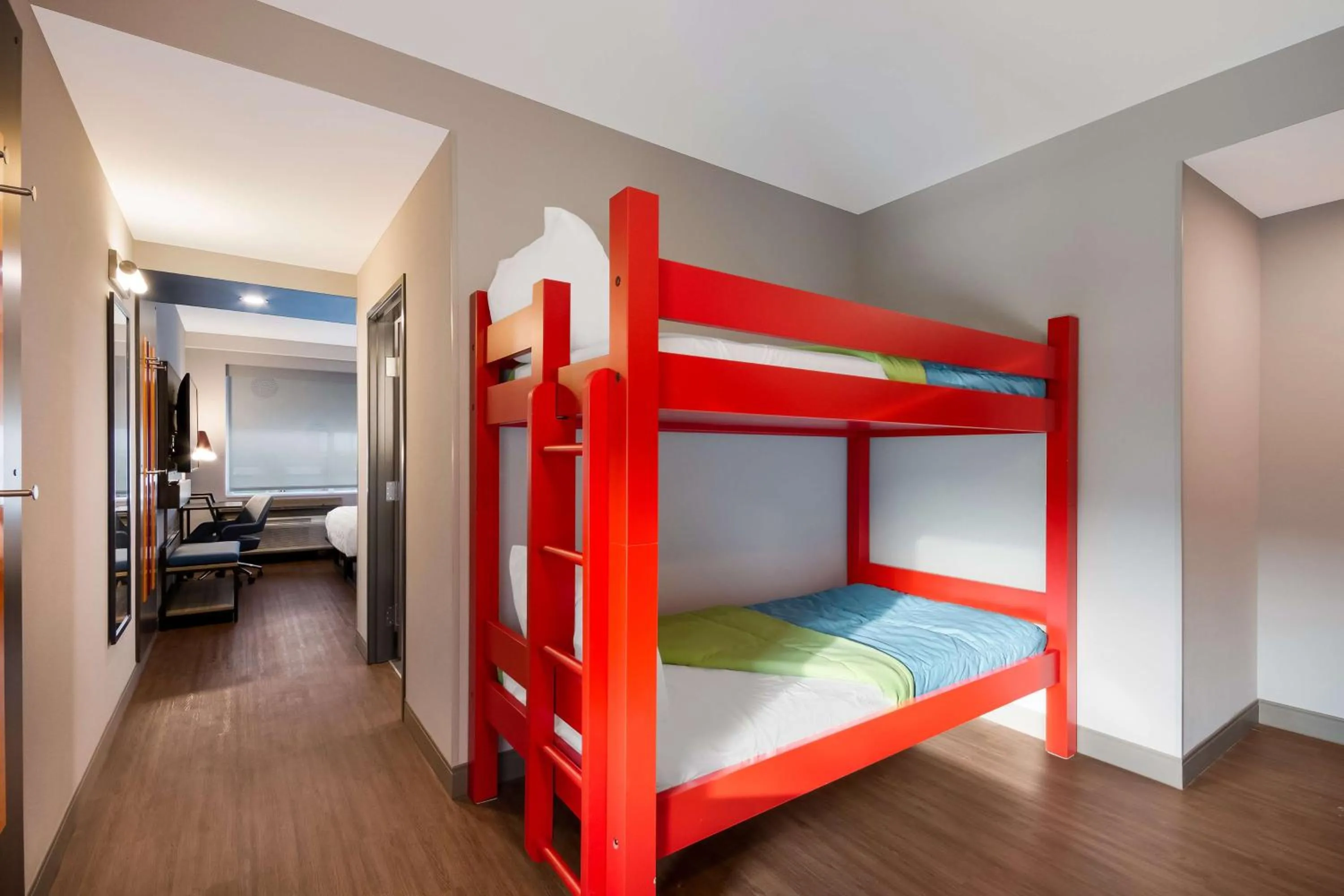 Bed in Tru By Hilton Destin