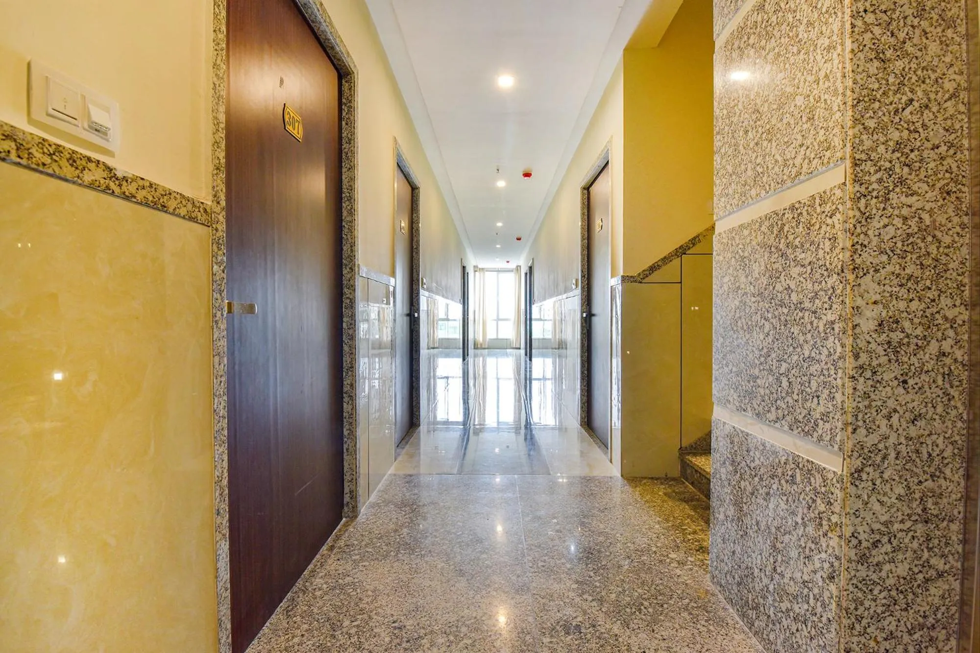 Lobby or reception in FabHotel Diamond I