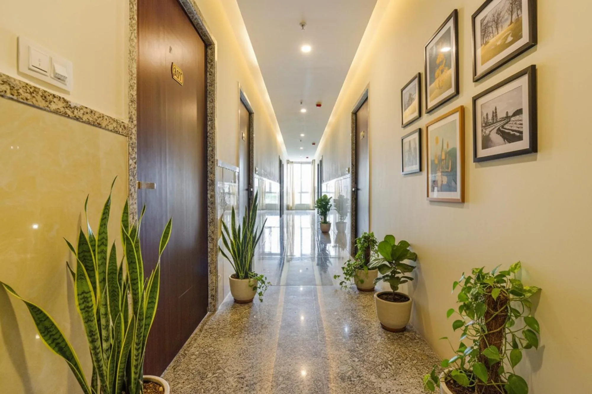 Lobby or reception in FabHotel Diamond I