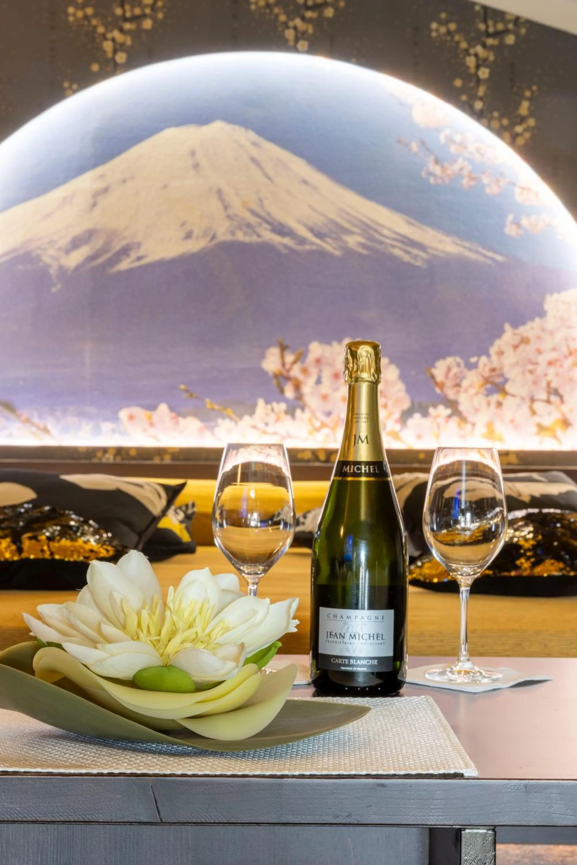 Decorative detail in Suite Dreams Montecatini