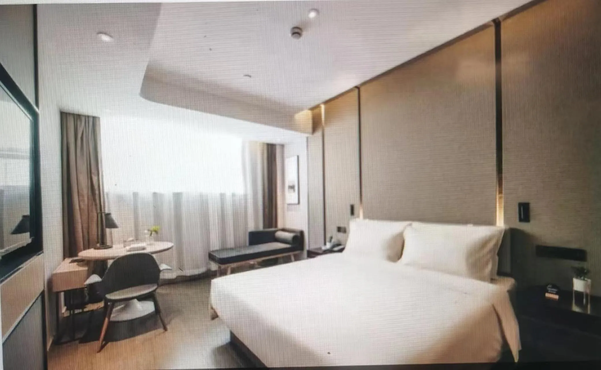 Photo of the whole room, Bed in Atour Hotel Jiading Jiangqiao Jiayi Road Subway Station