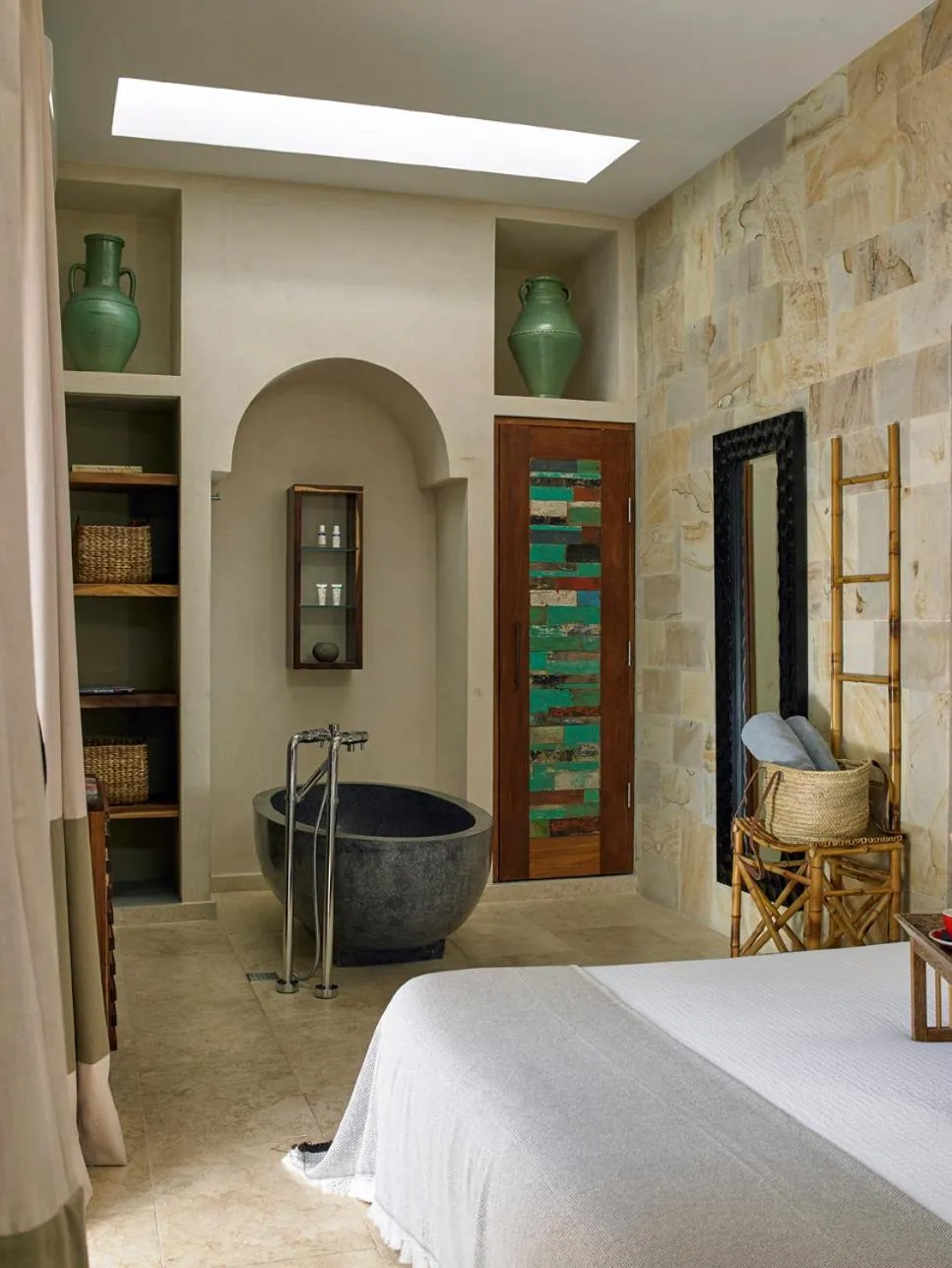 Living room, Bed in The Giri Residence