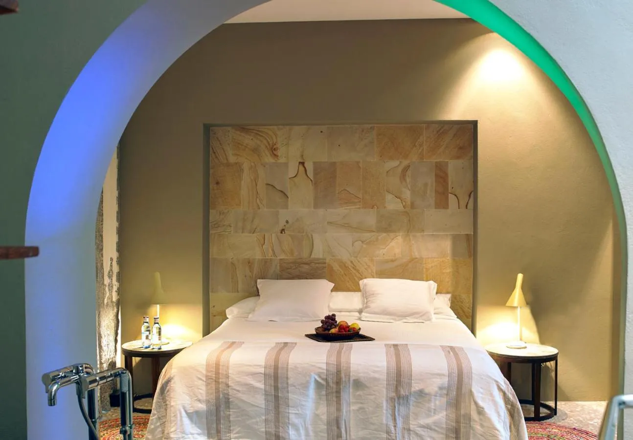 Bed in The Giri Residence