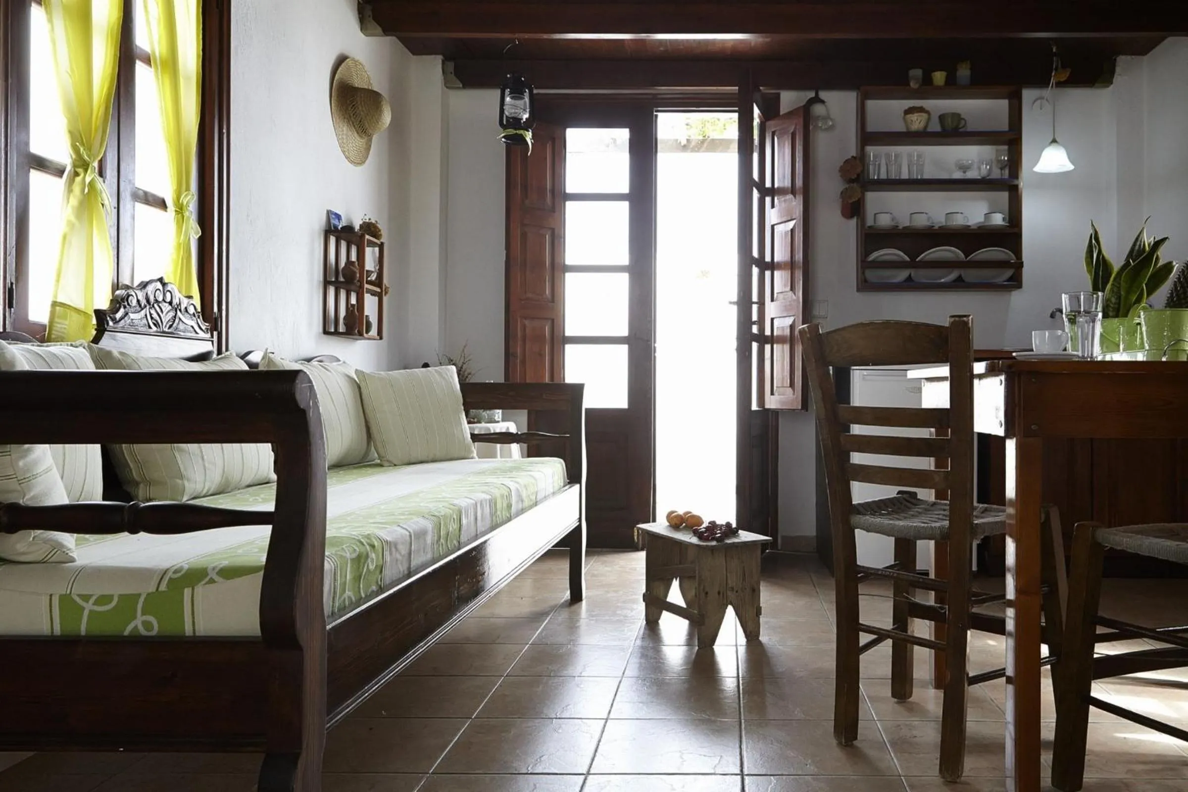 Living room, Bed in Anna Traditional Apartments