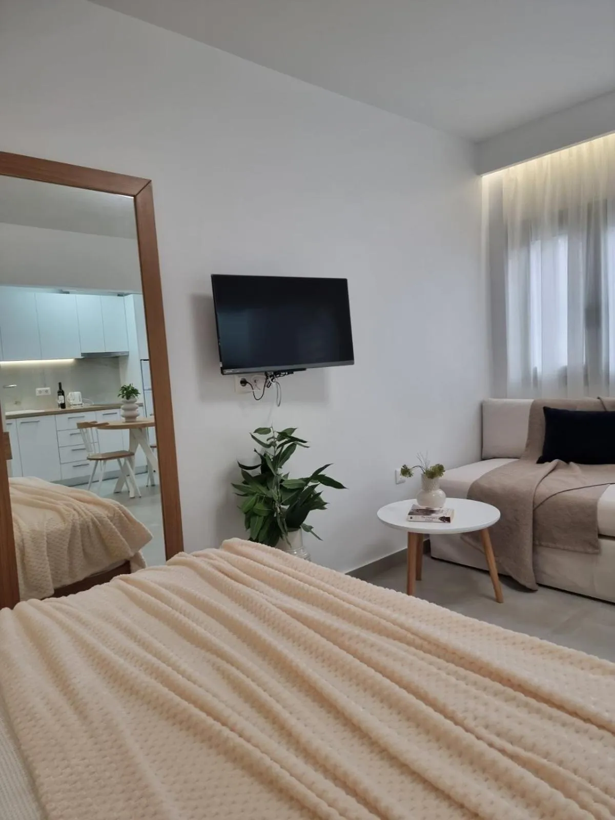 Seating area, Bed in Hotel Andreas - Agistri (Skala)