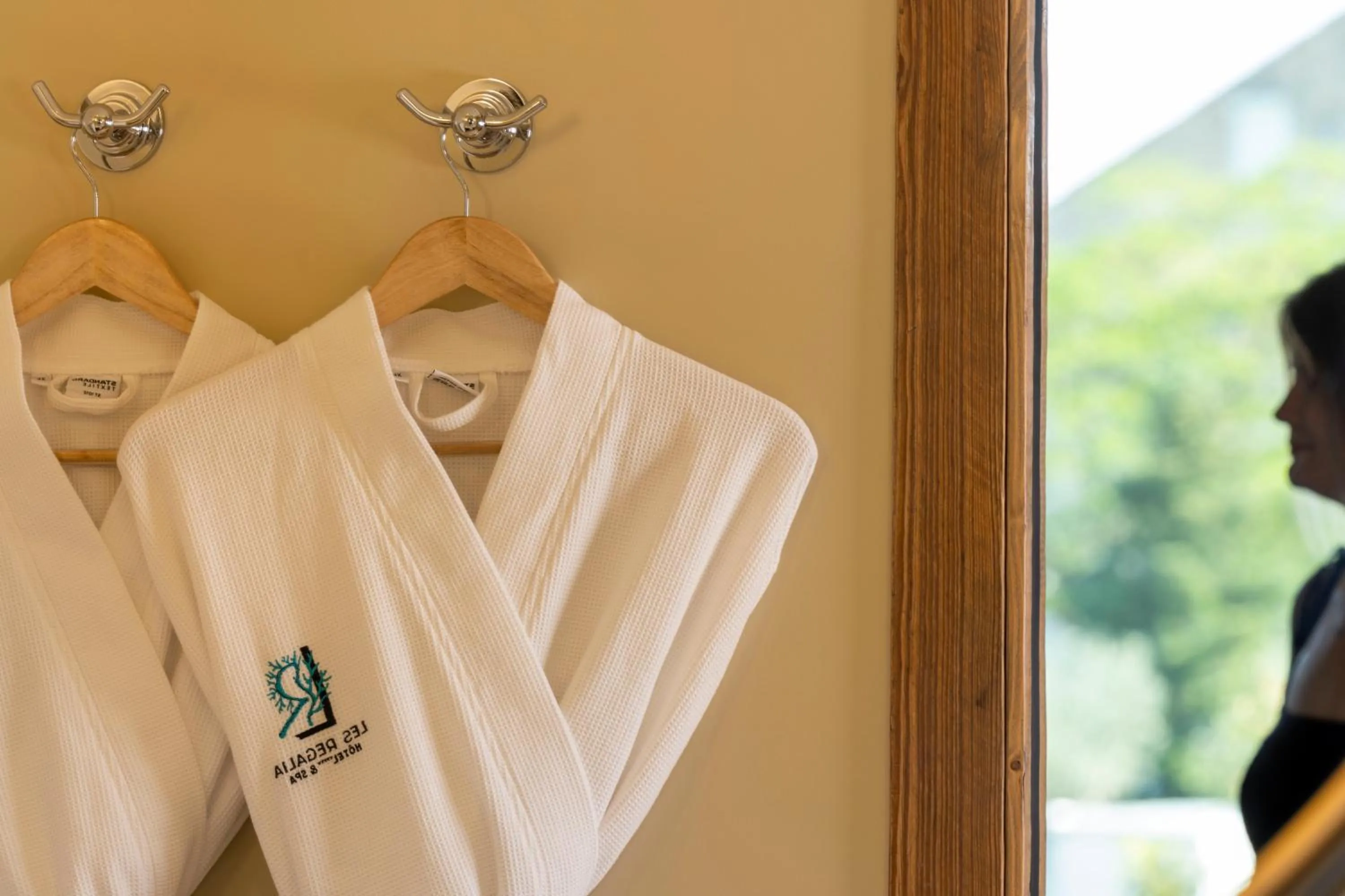 Bedroom in Les Regalia Hôtel & Spa