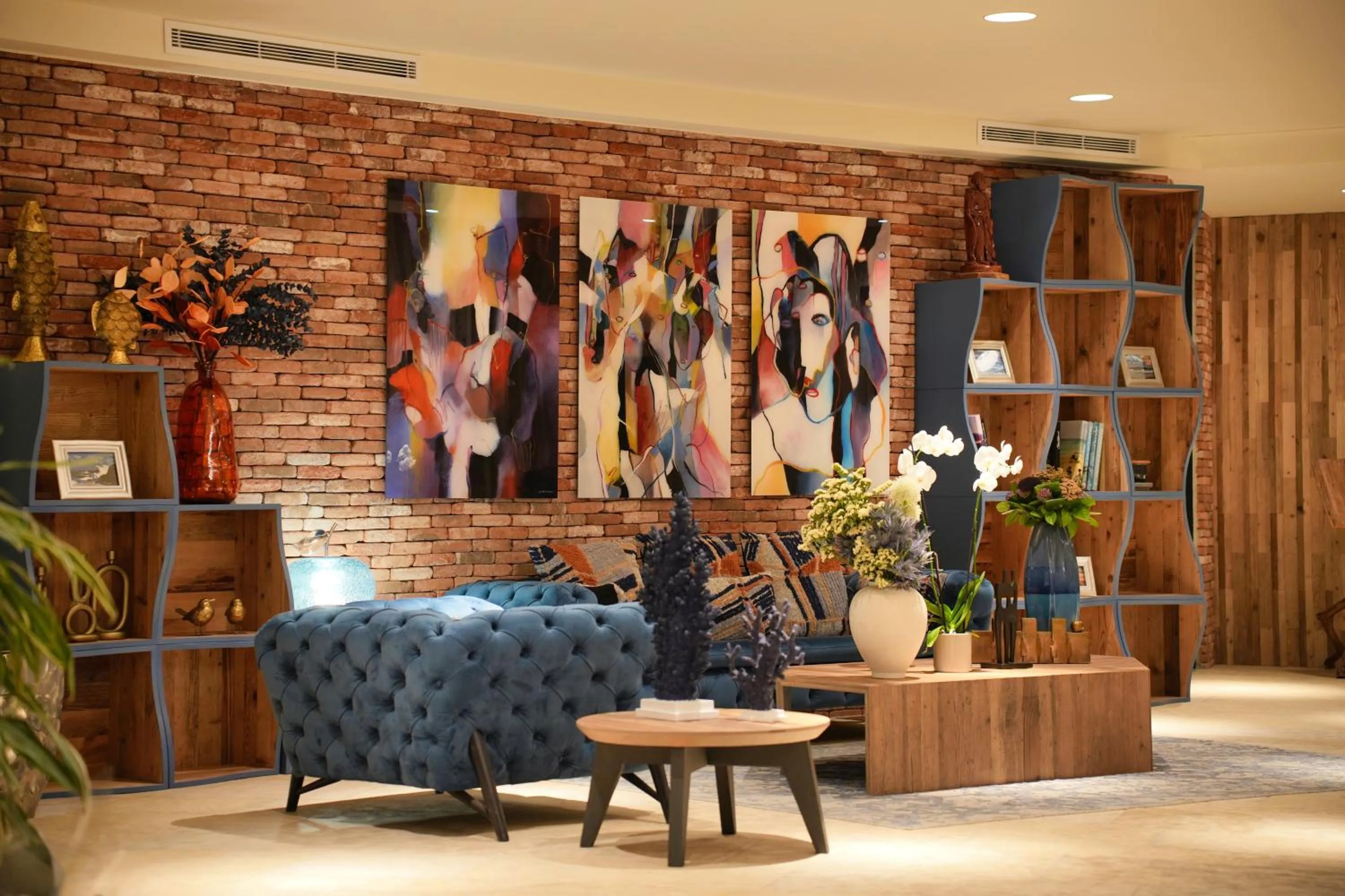 Lobby or reception in Les Regalia Hôtel & Spa