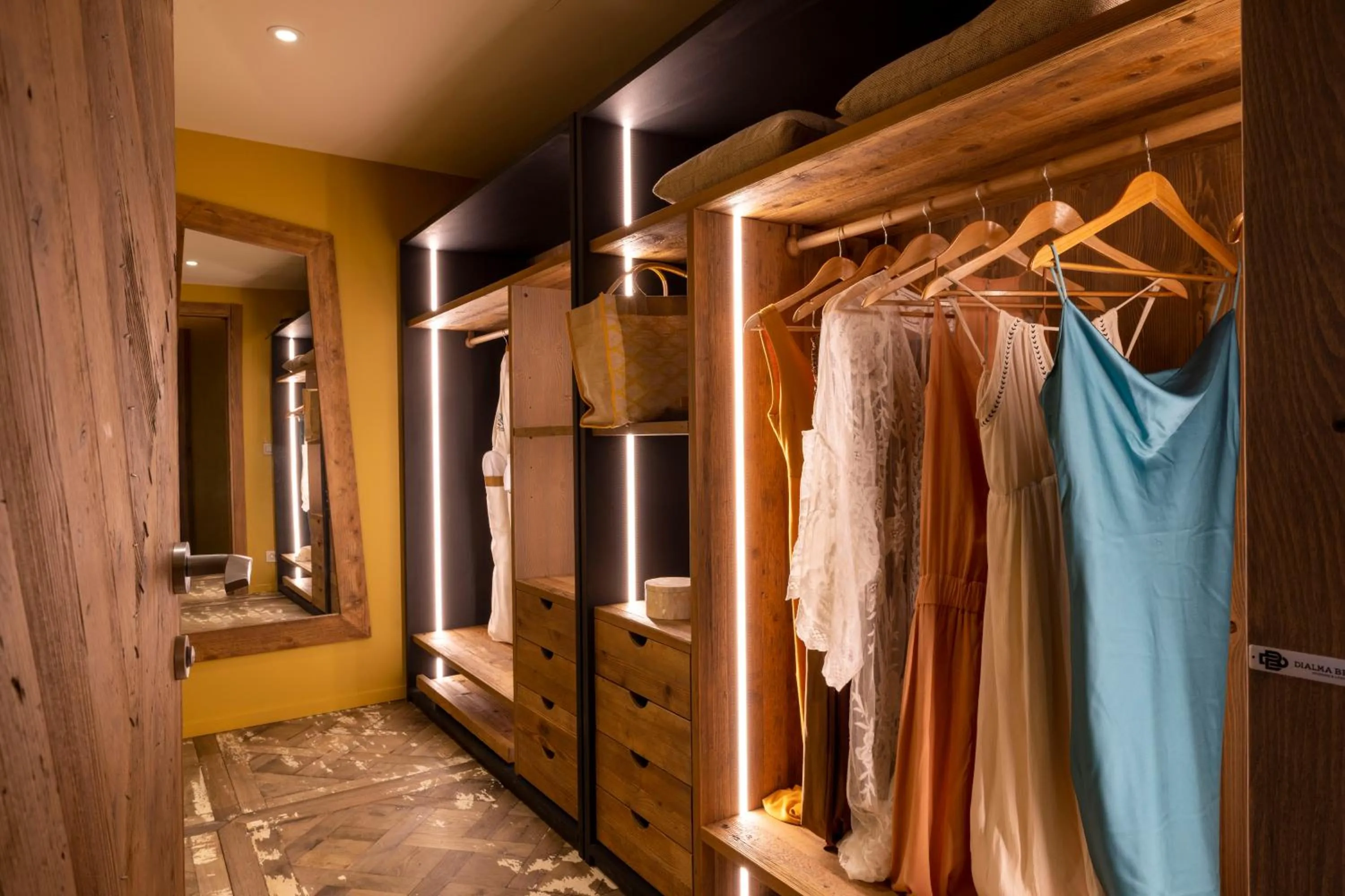 Bedroom in Les Regalia Hôtel & Spa