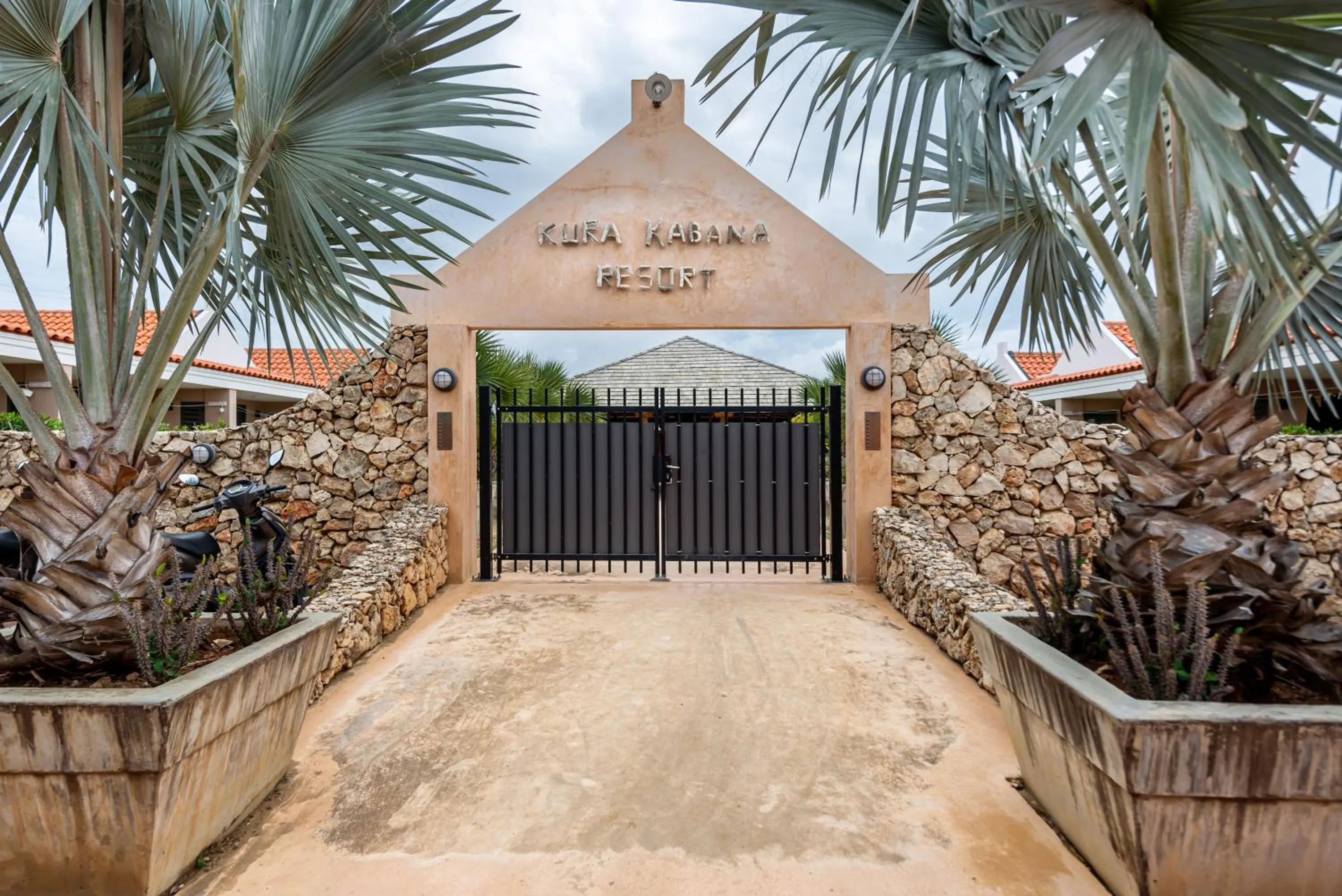 Facade/entrance in Kura Kabana by Boutique Bonaire Unique Resorts