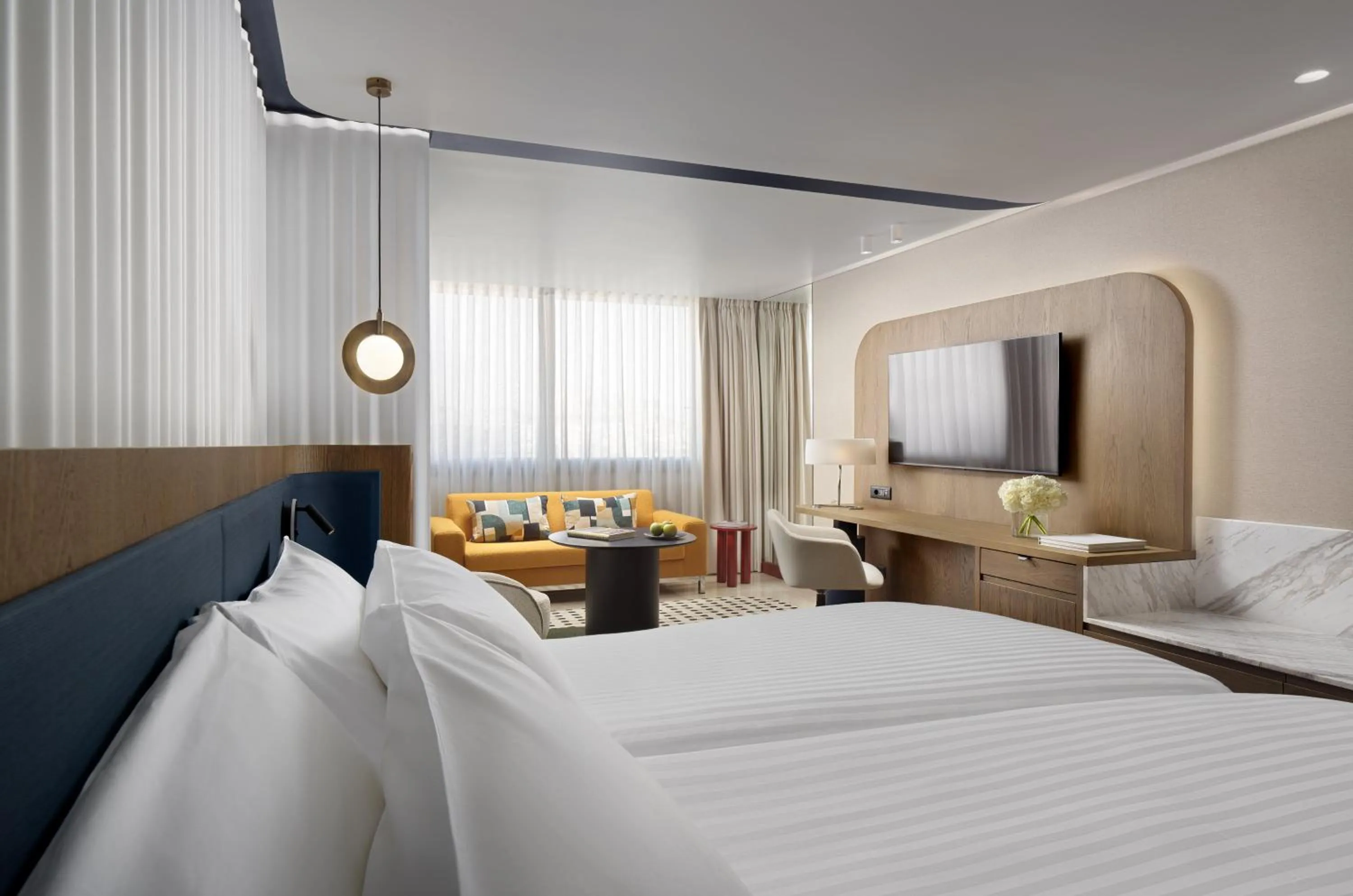 Photo of the whole room, Bed in Athenaeum Intercontinental by IHG