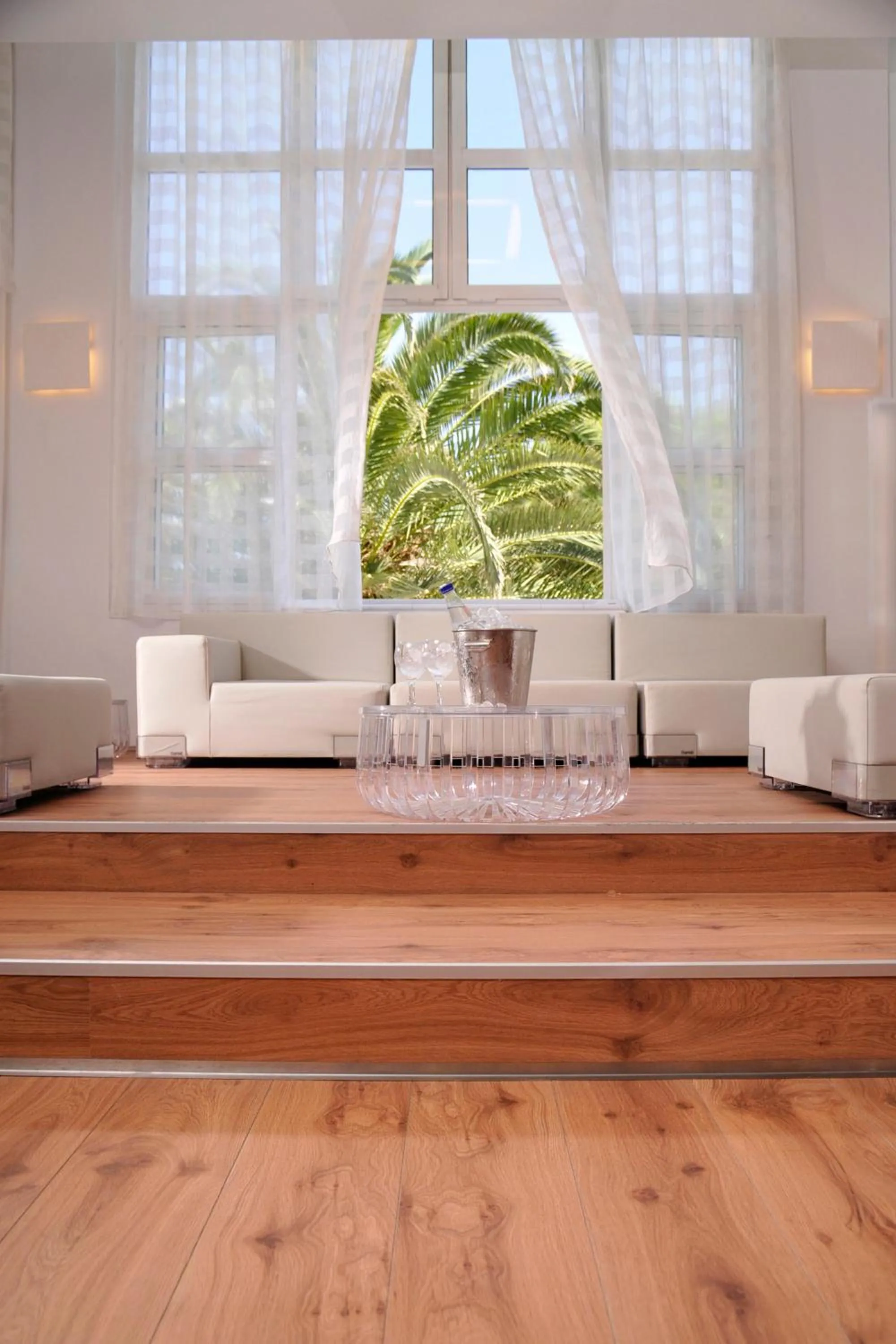 Communal lounge/ TV room in Erytha Hotel & Resort Chios