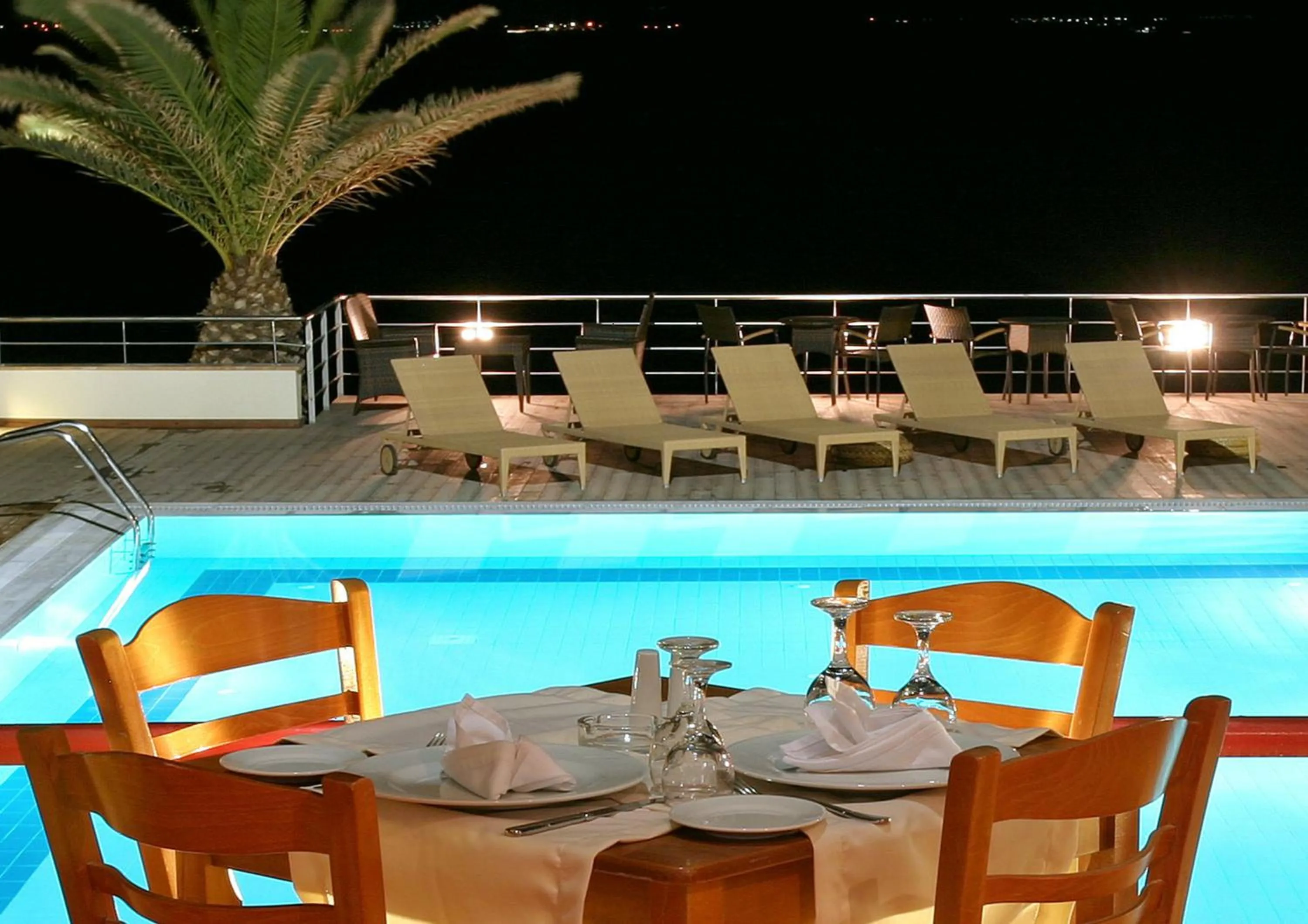 Restaurant/places to eat in Erytha Hotel & Resort Chios