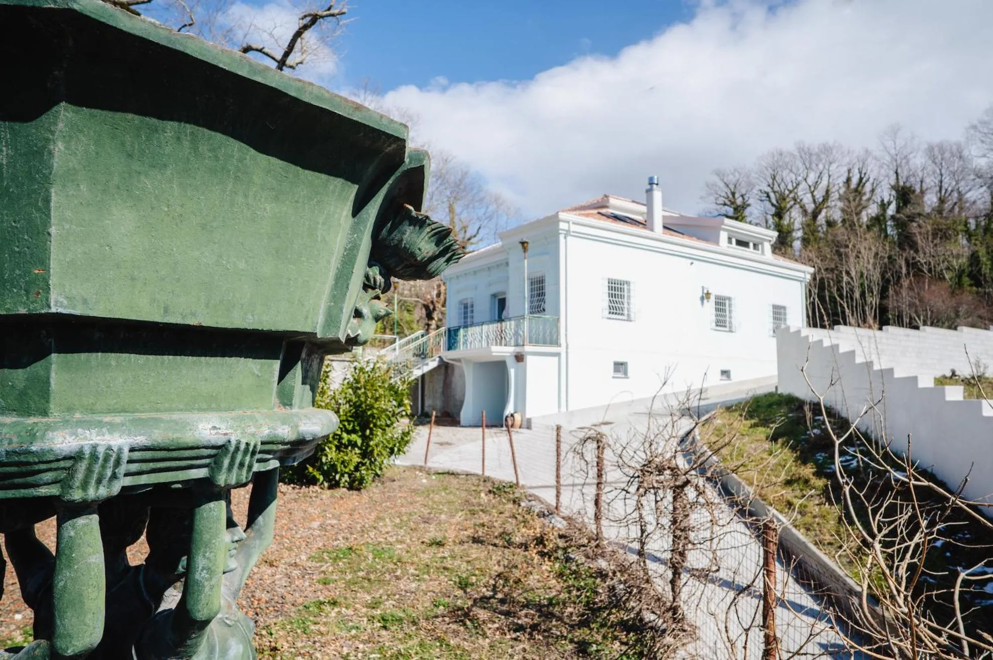 Property Building in VillaOmbrosa