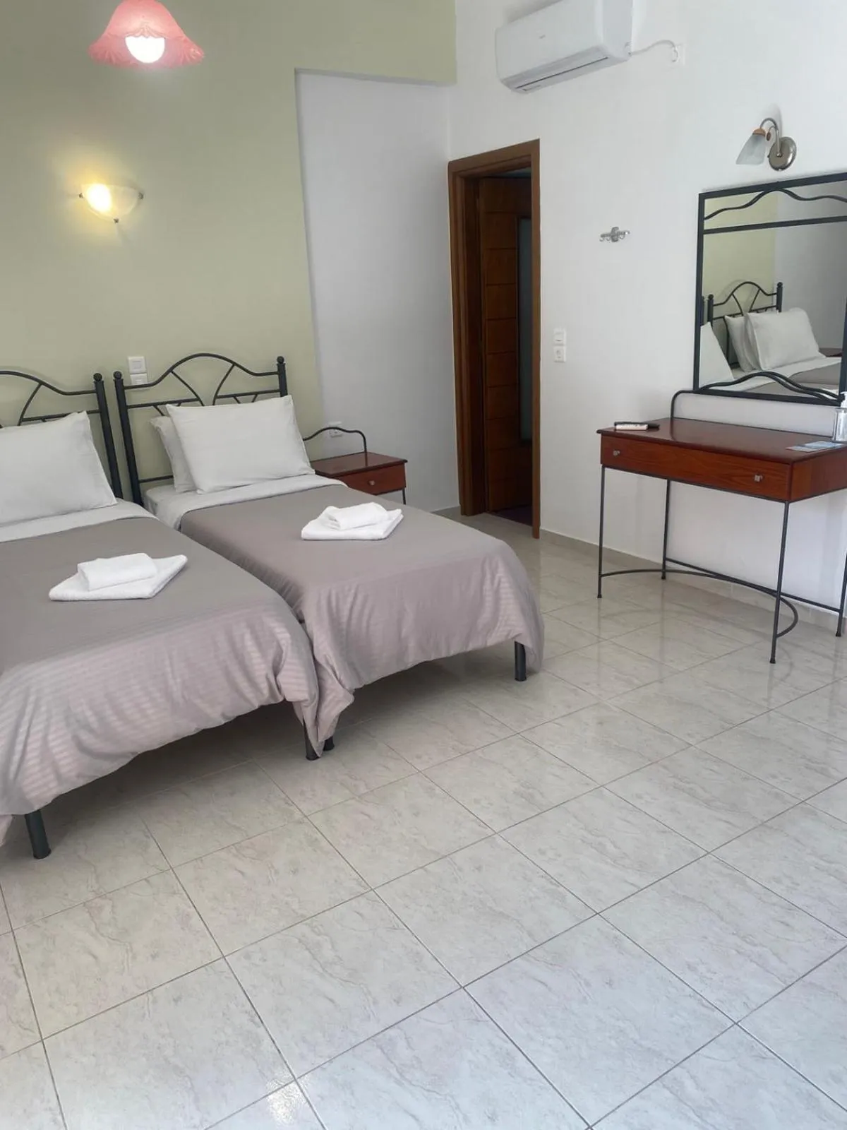 Balcony/Terrace, Bed in Villa Voula