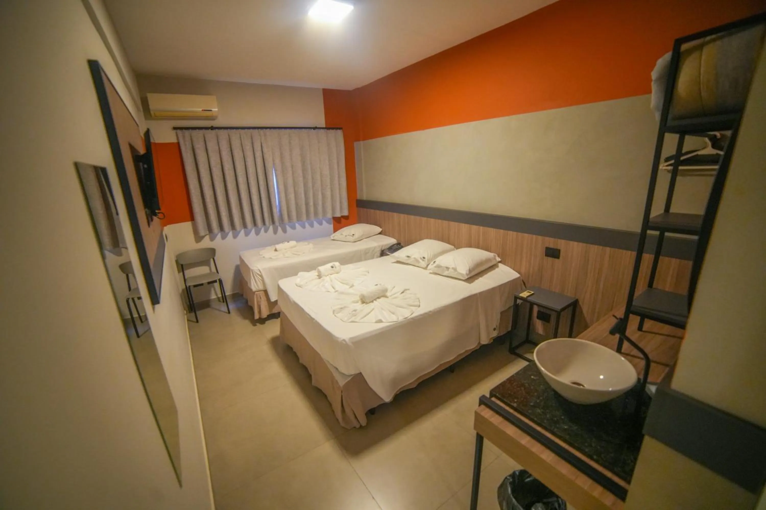 Bed in Hotel Coroados Foz Express