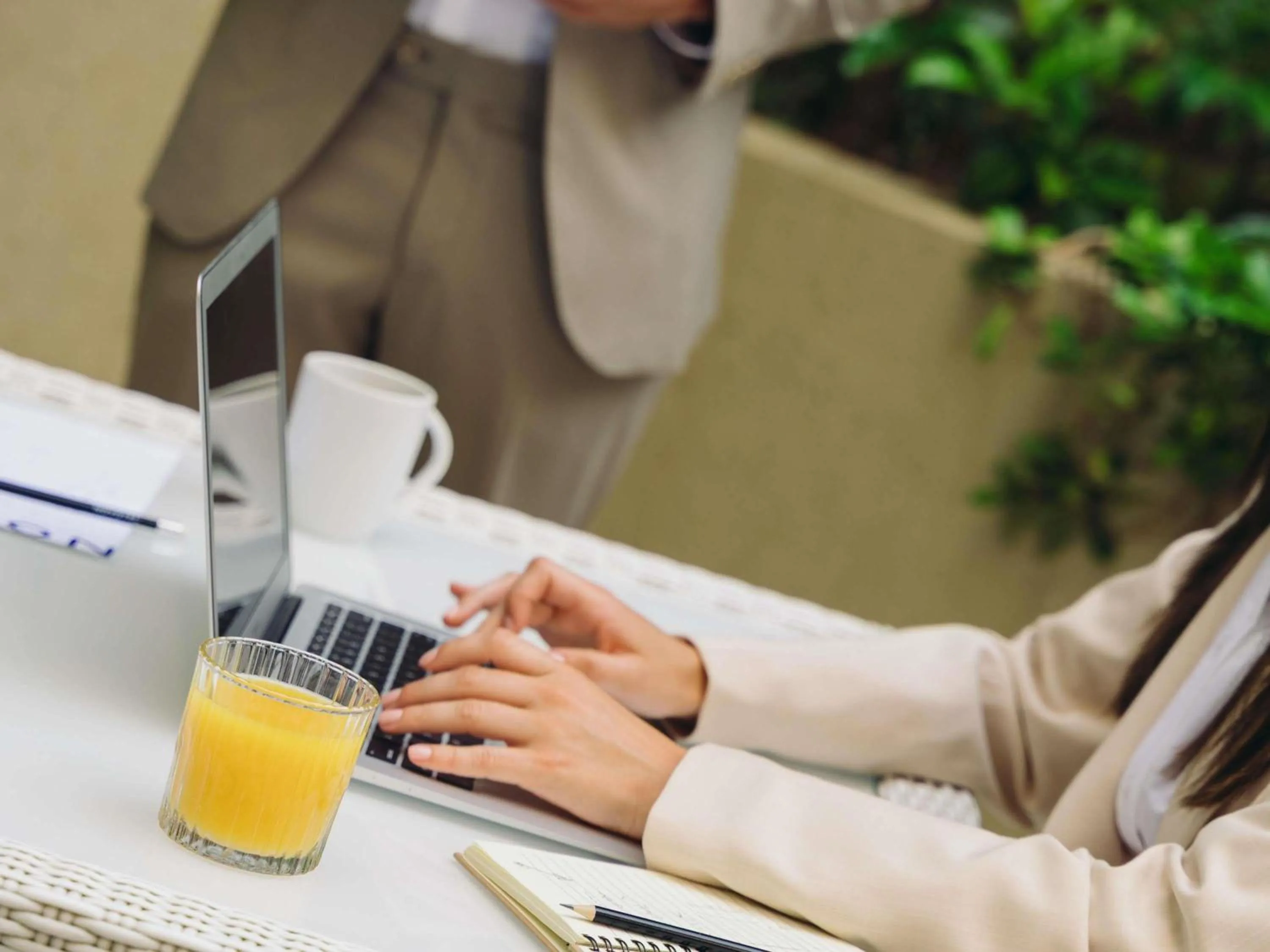Lounge or bar in Novotel Athens