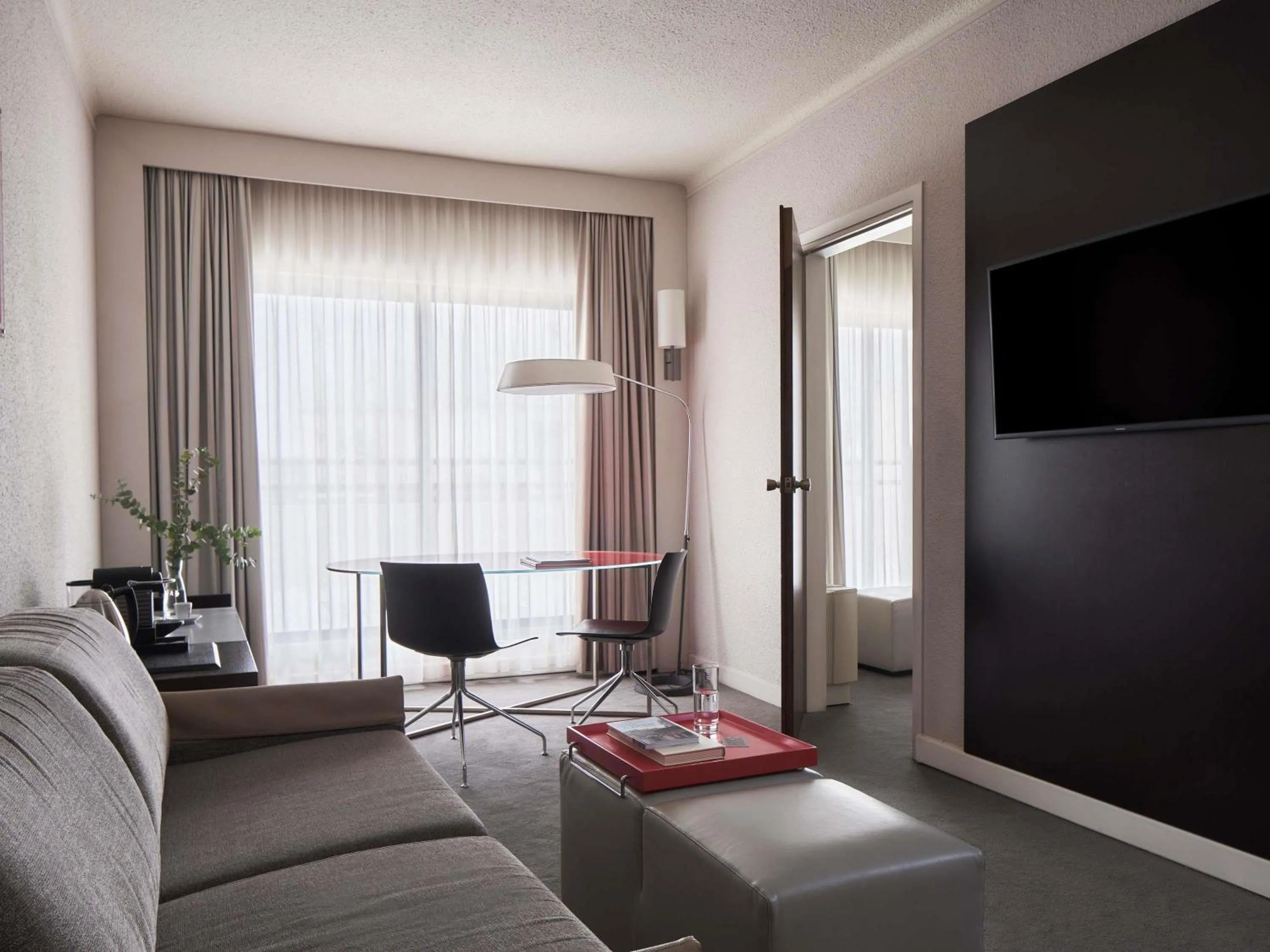 Bedroom in Novotel Athens