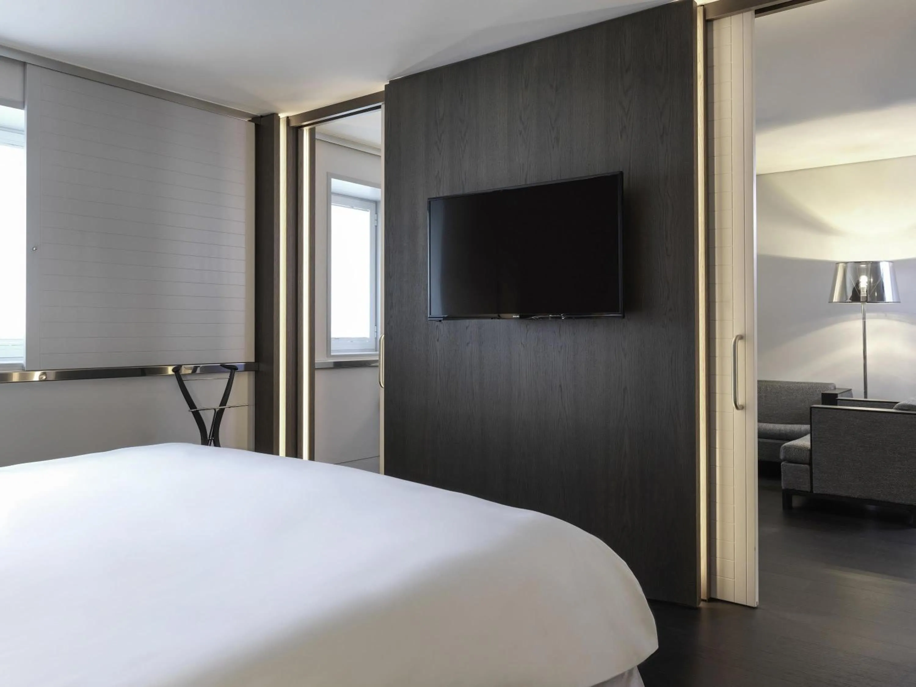 Photo of the whole room, Bed in Sofitel Athens Airport