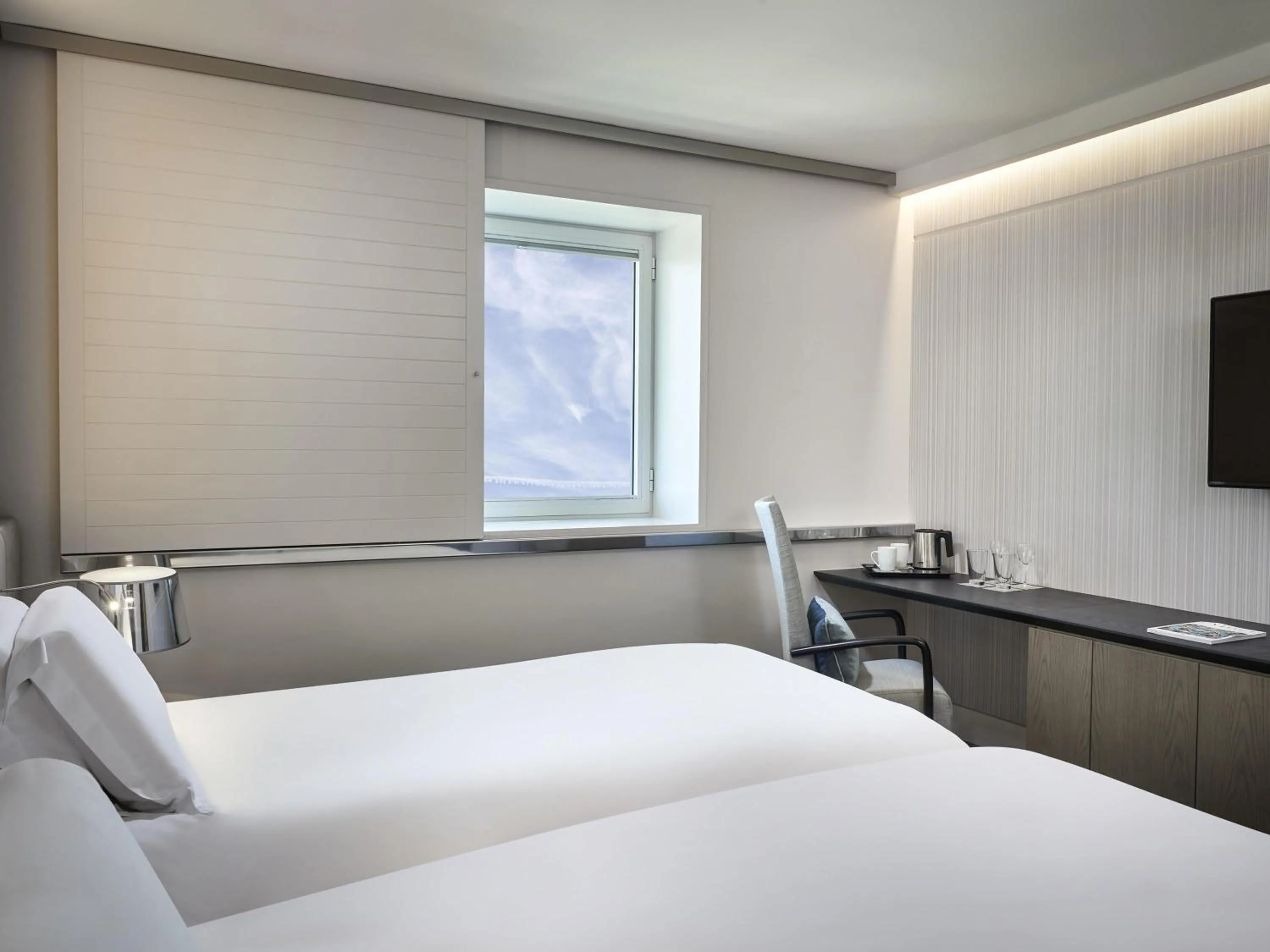 Bedroom, Bed in Sofitel Athens Airport