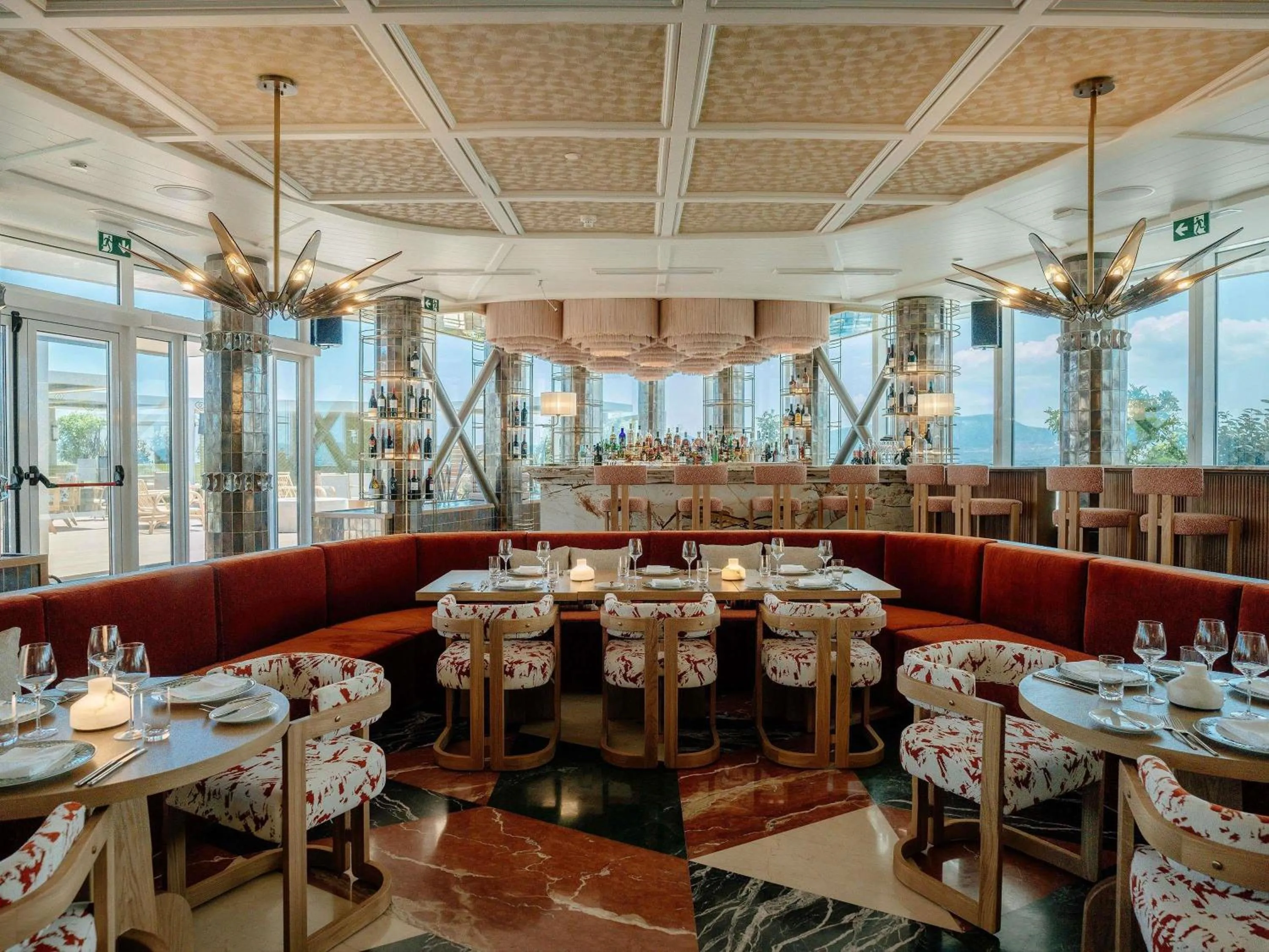 Restaurant/places to eat in Sofitel Athens Airport