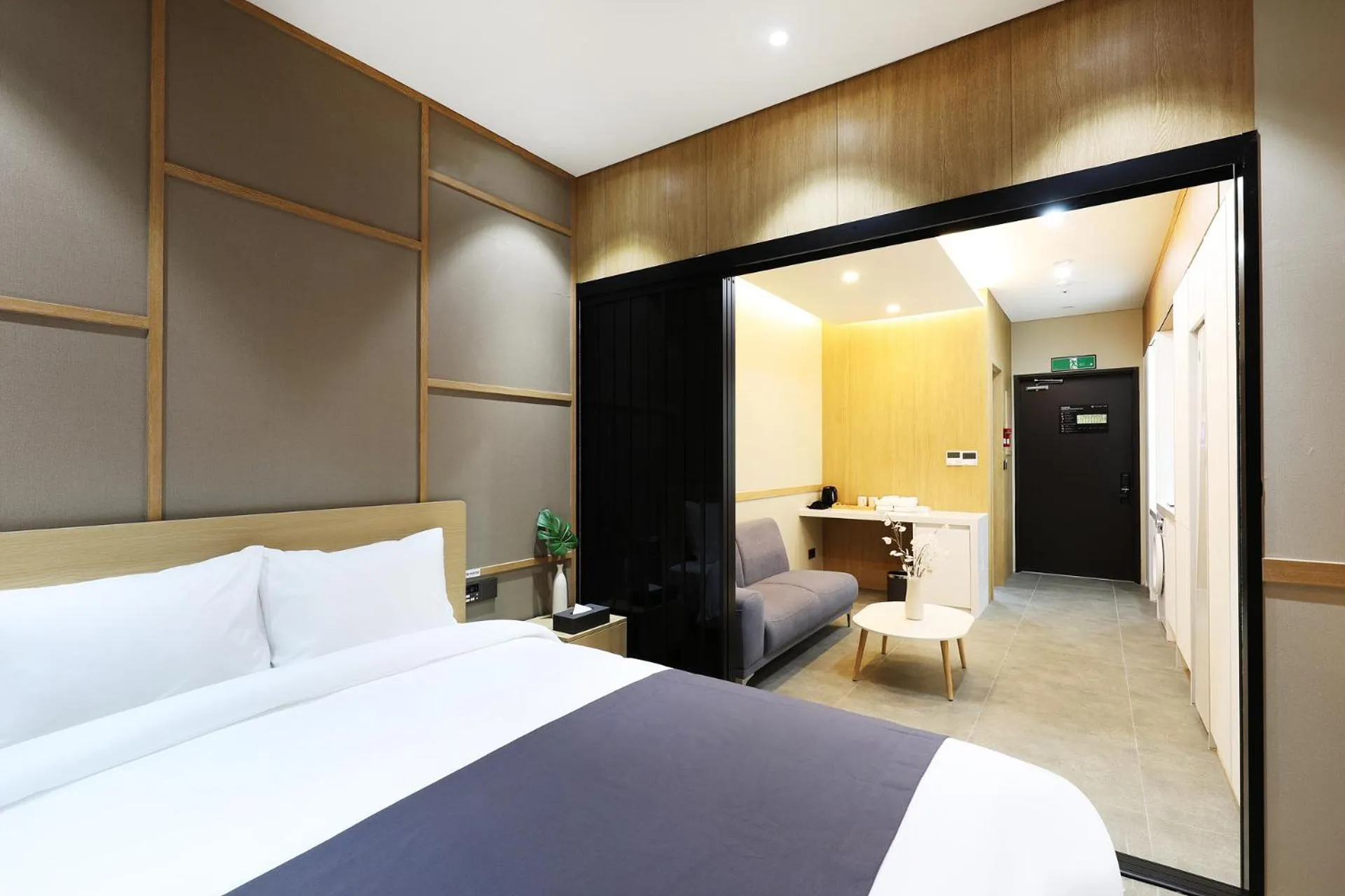 Area and facilities, Bed in The Stay Classic Hotel Myeongdong