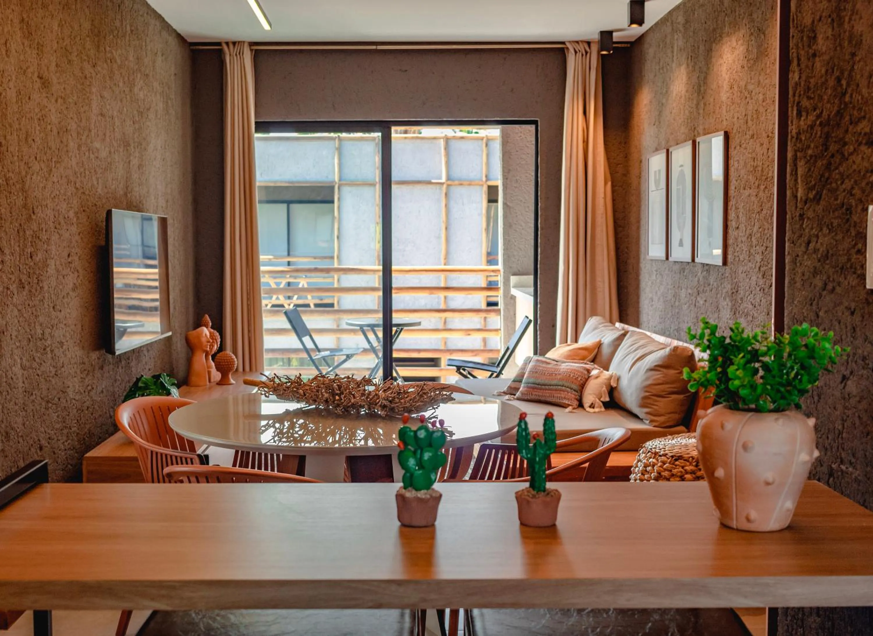 Living room in KAMBY MILAGRES l Natureza e Conforto