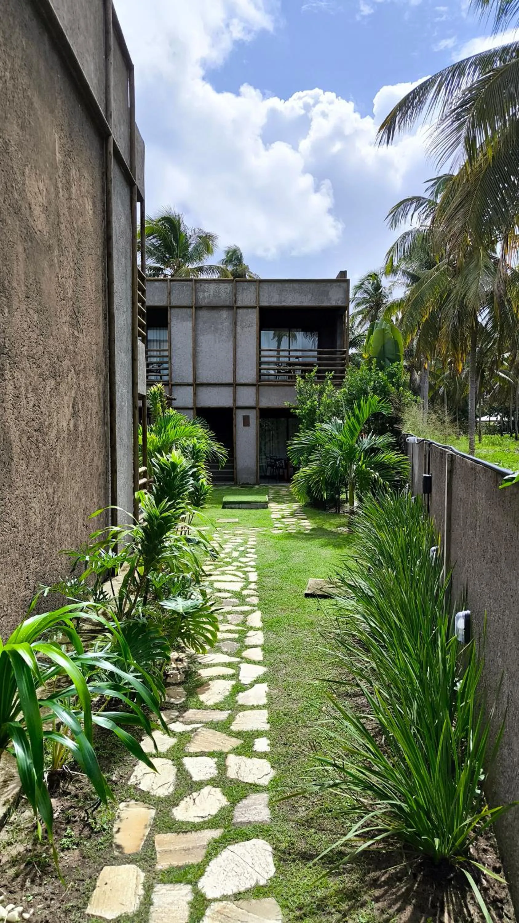 Garden in KAMBY MILAGRES l Natureza e Conforto