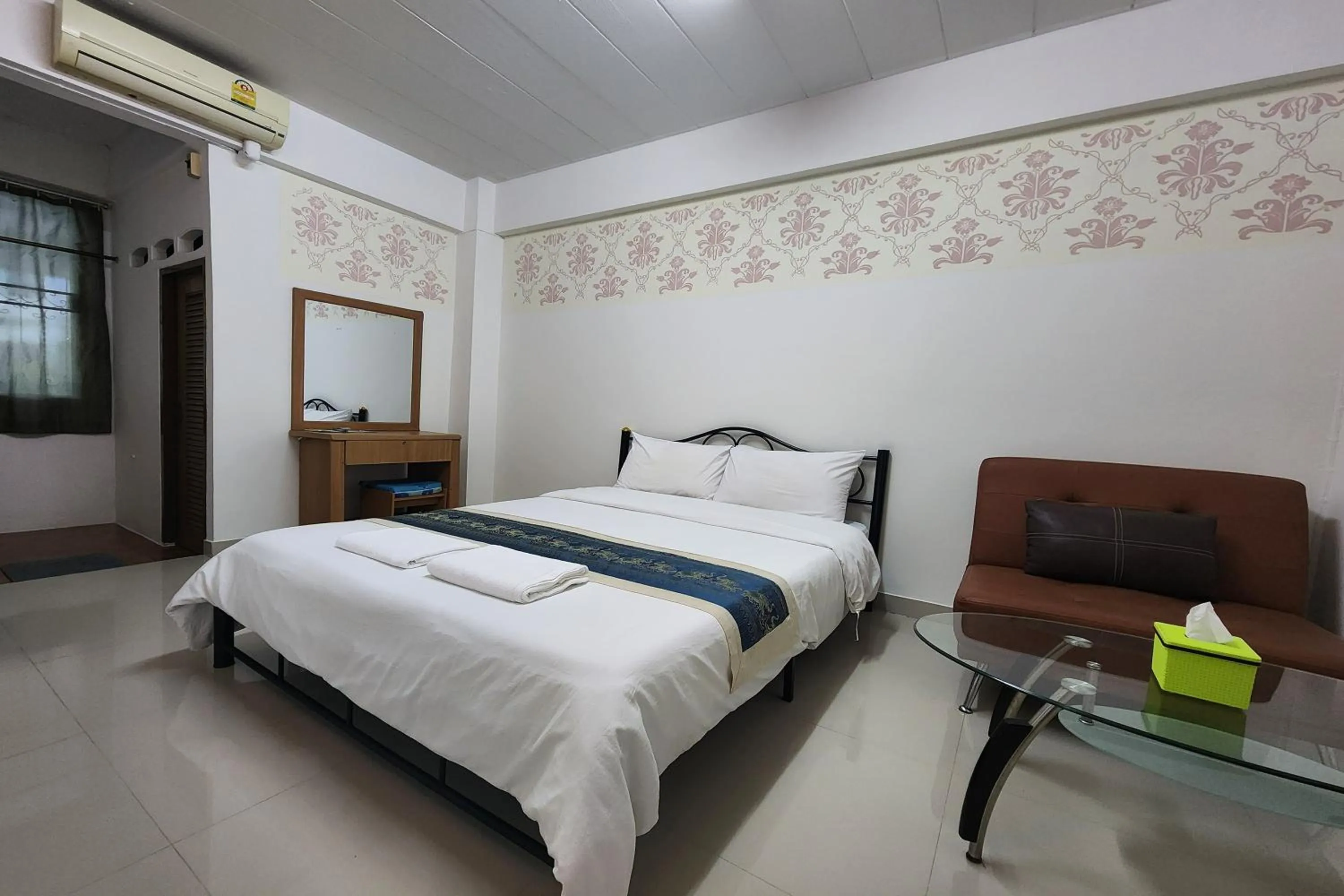 Bedroom, Bed in Green Apartment Kaset