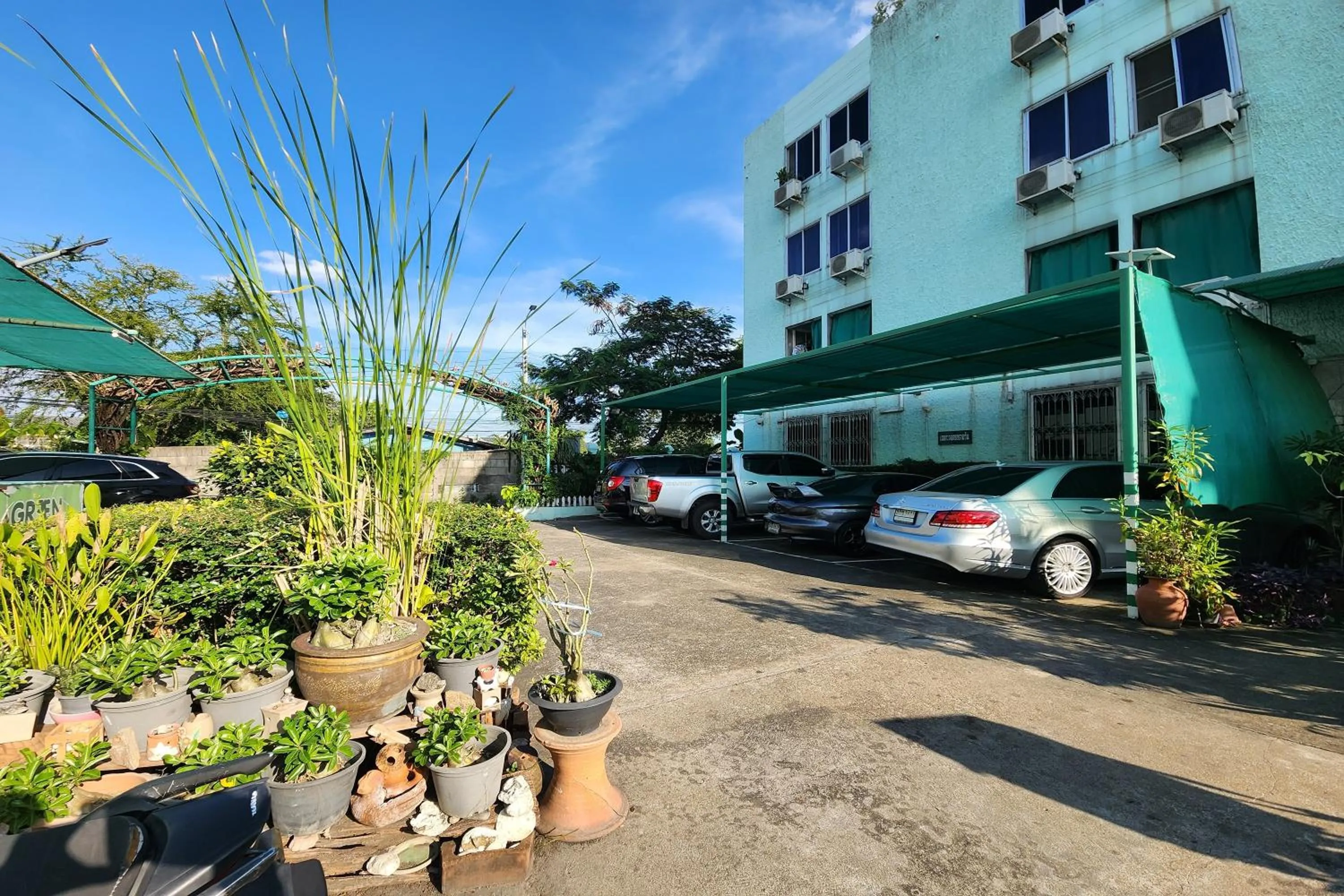 Property building in Green Apartment Kaset