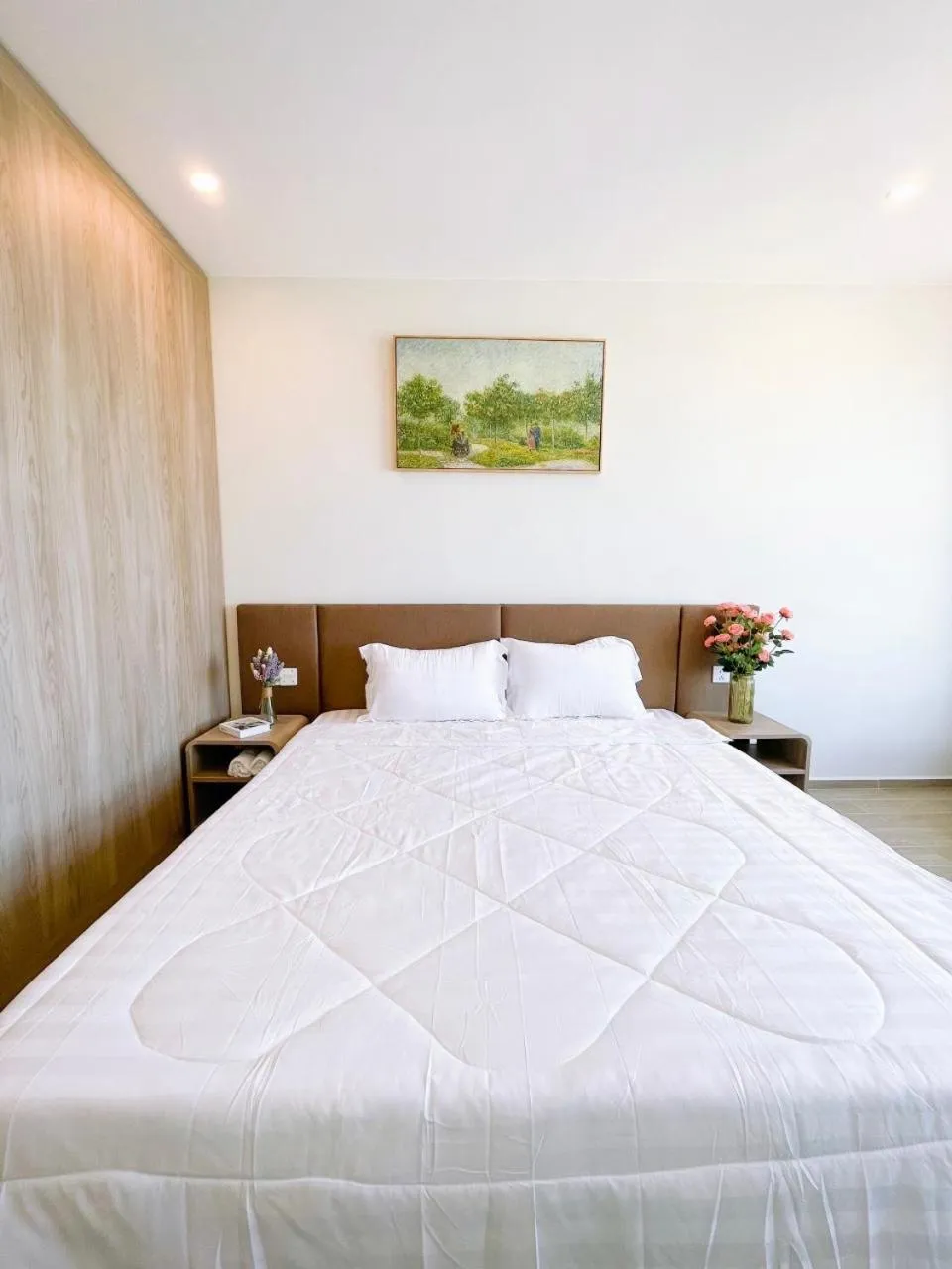 Bed in The Sóng Apartment Vũng Tàu - Sophia's House