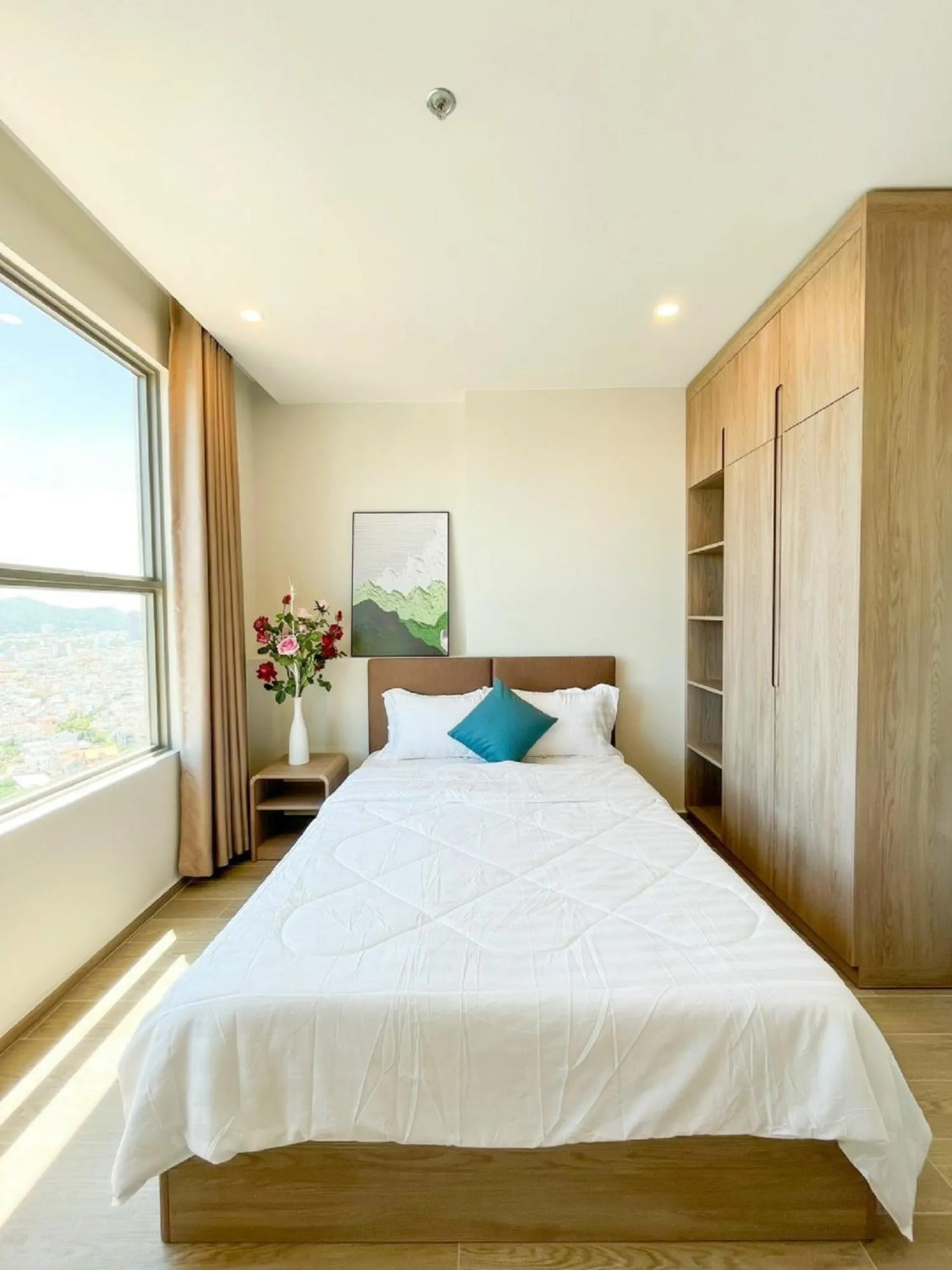 Bed in The Sóng Apartment Vũng Tàu - Sophia's House