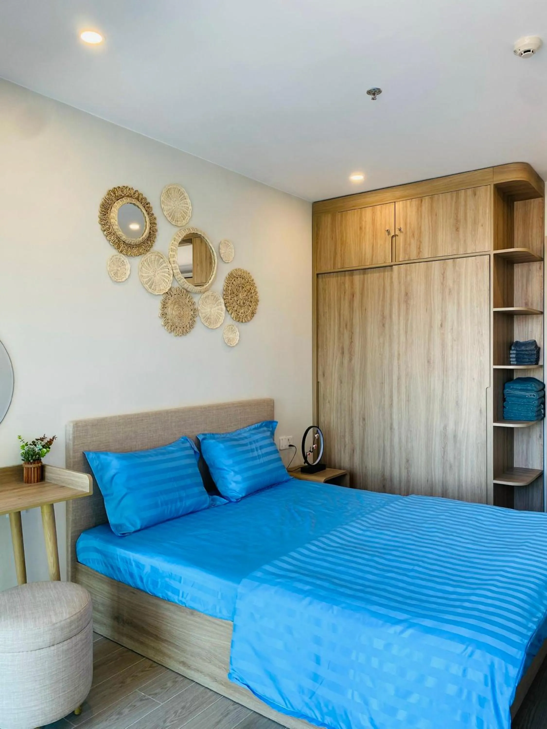 Bed in The Sóng Apartment Vũng Tàu - Sophia's House