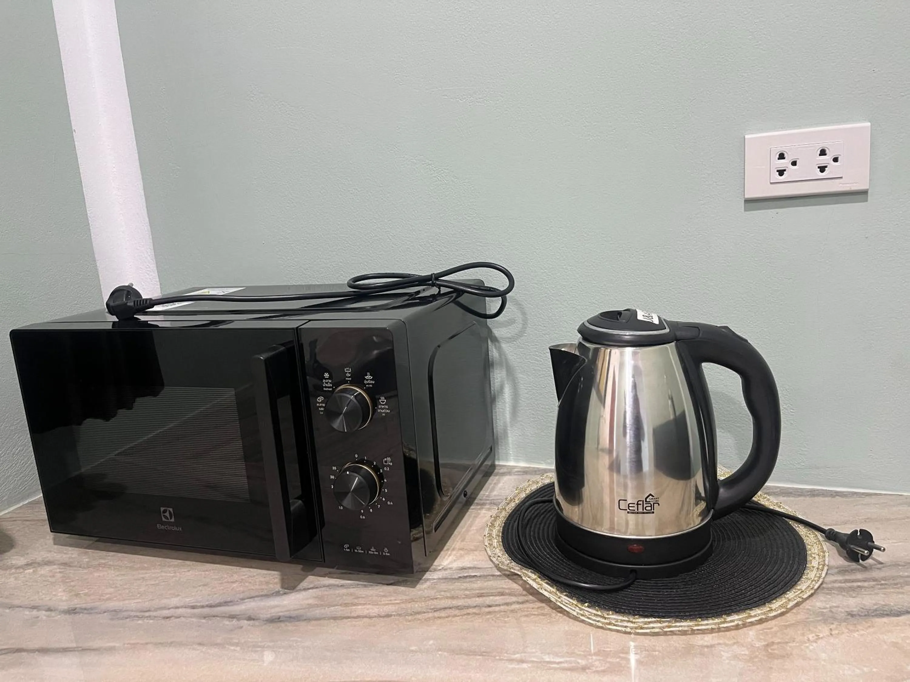 kitchen in J & Ariya Hotel Near Samui Airport and Koh Phangan Pier