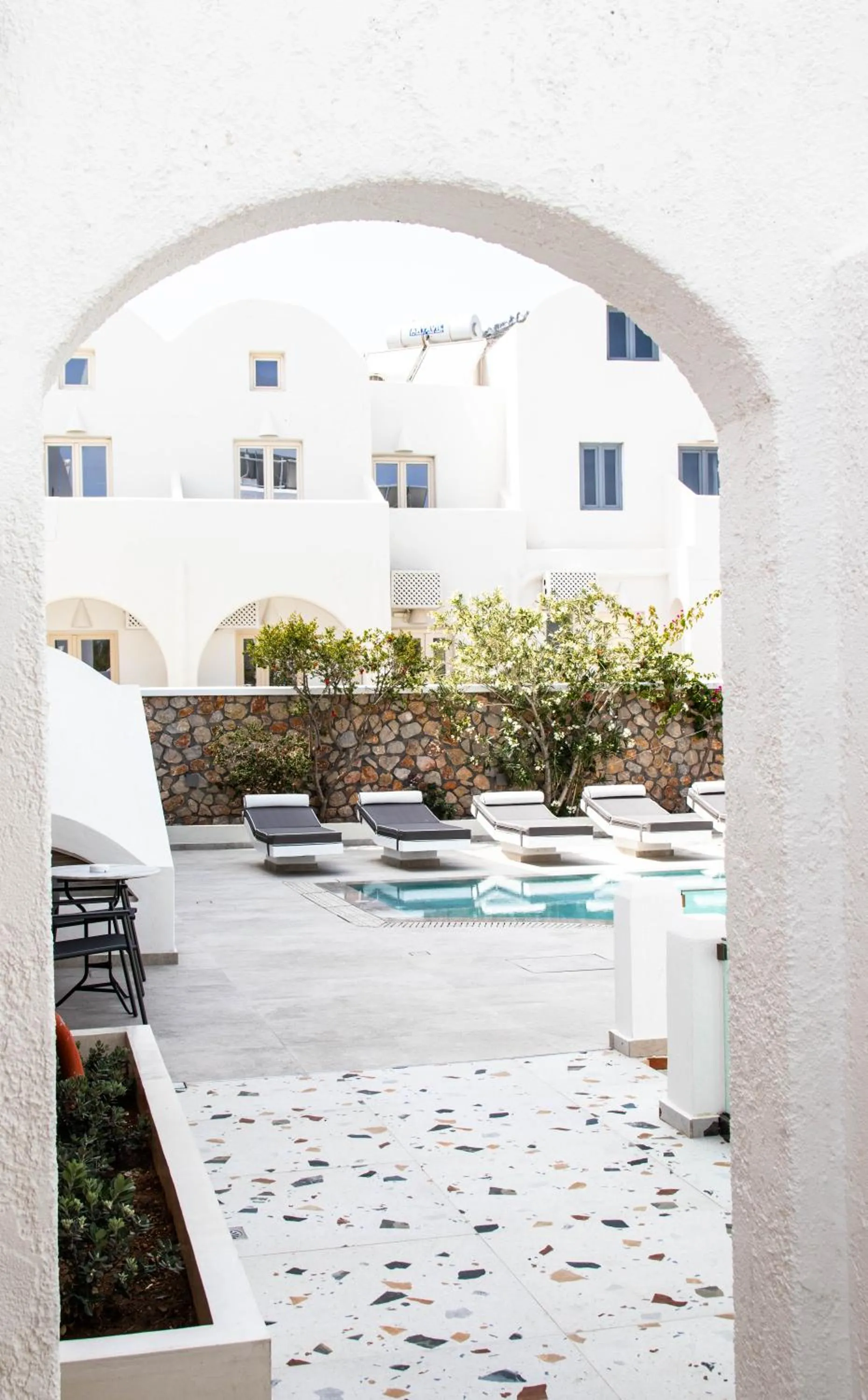 Swimming pool in Sellada Beach