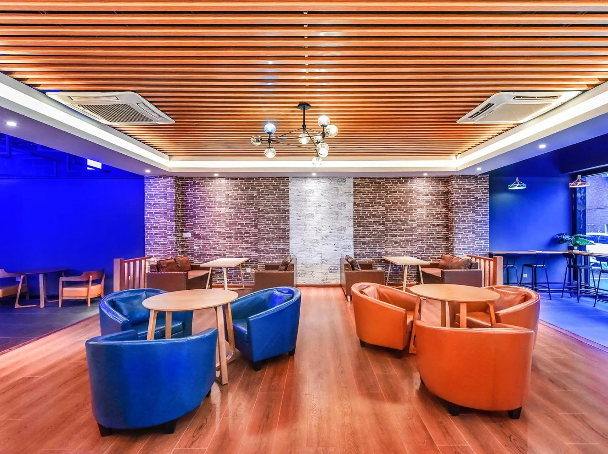 Seating area in Guangzhou Huihe Hotel