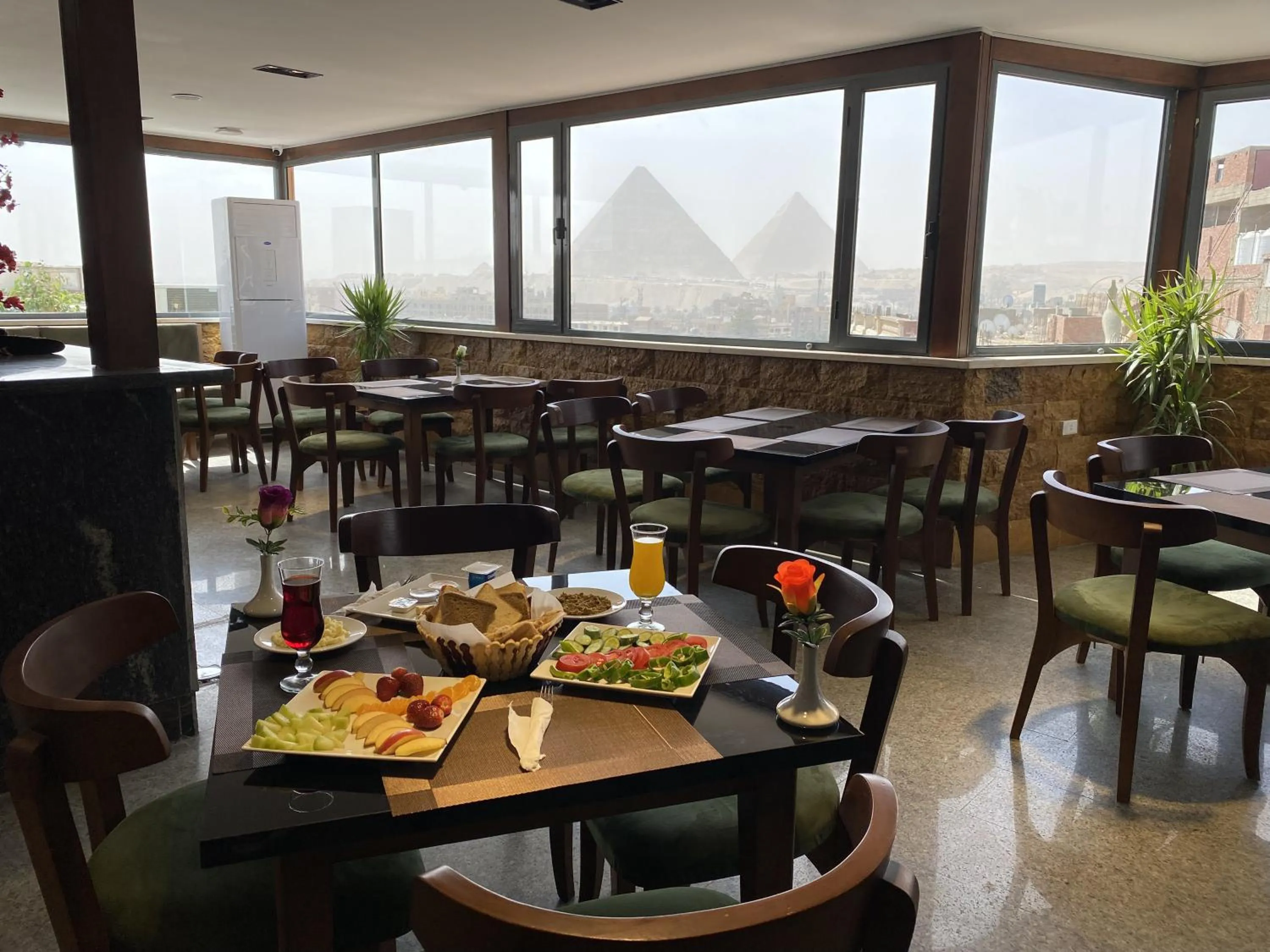 Breakfast in The View Delta Hotel