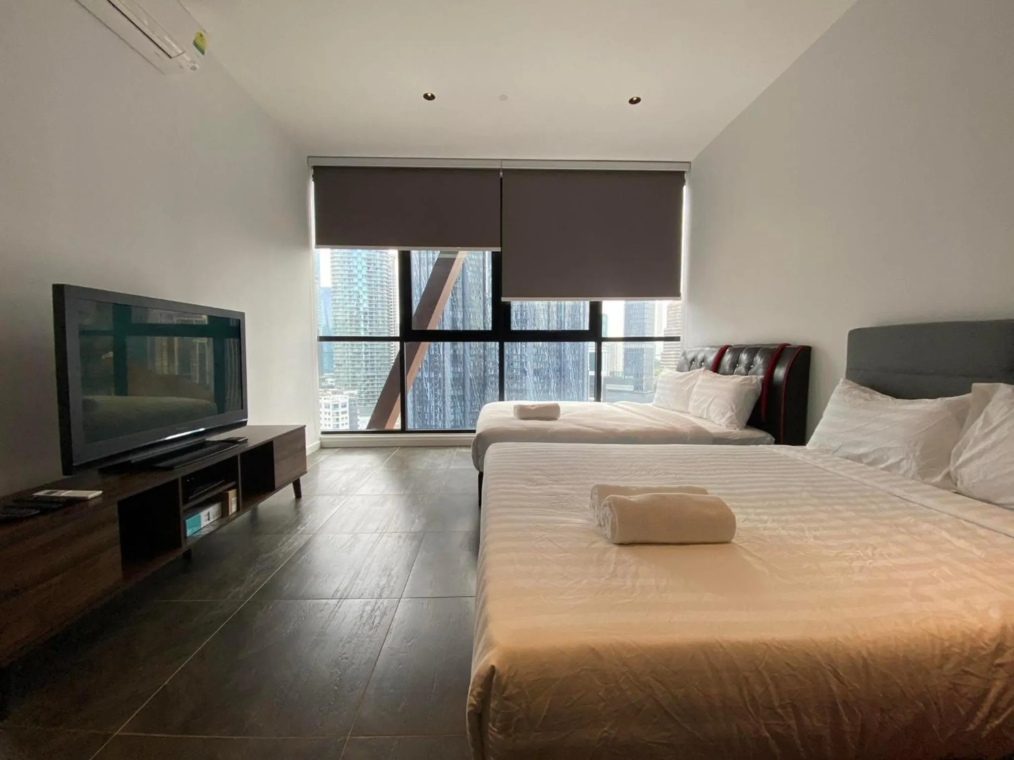 Bed in Infini Suites@ Scarletz Suites KLCC