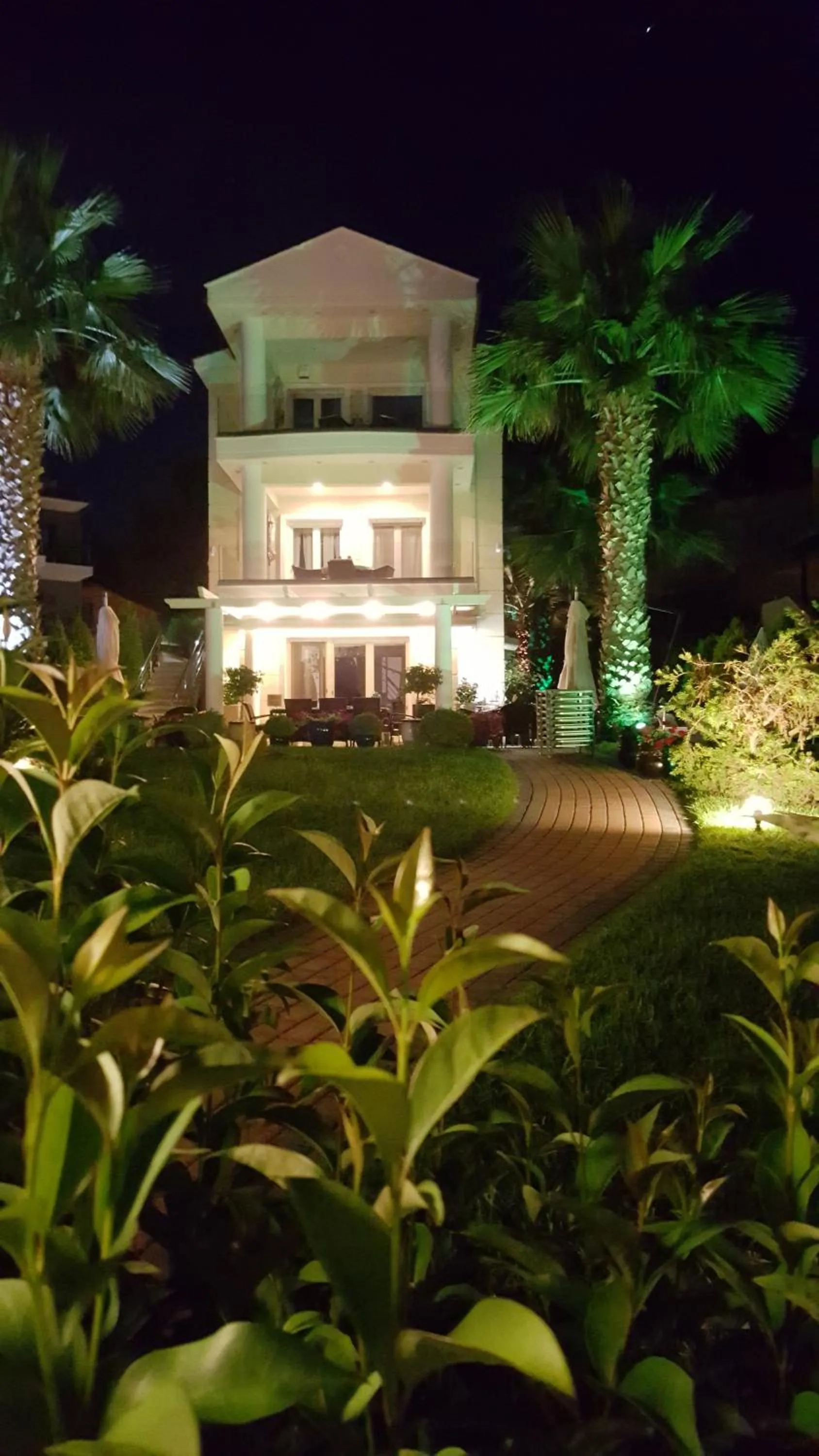 Property building in SUN RESIDENCE Exclusive Seaside Suites