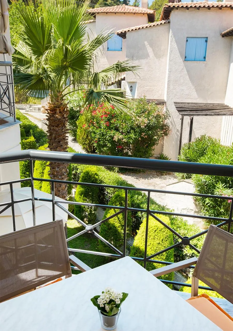 Balcony/Terrace in SUN RESIDENCE Exclusive Seaside Suites