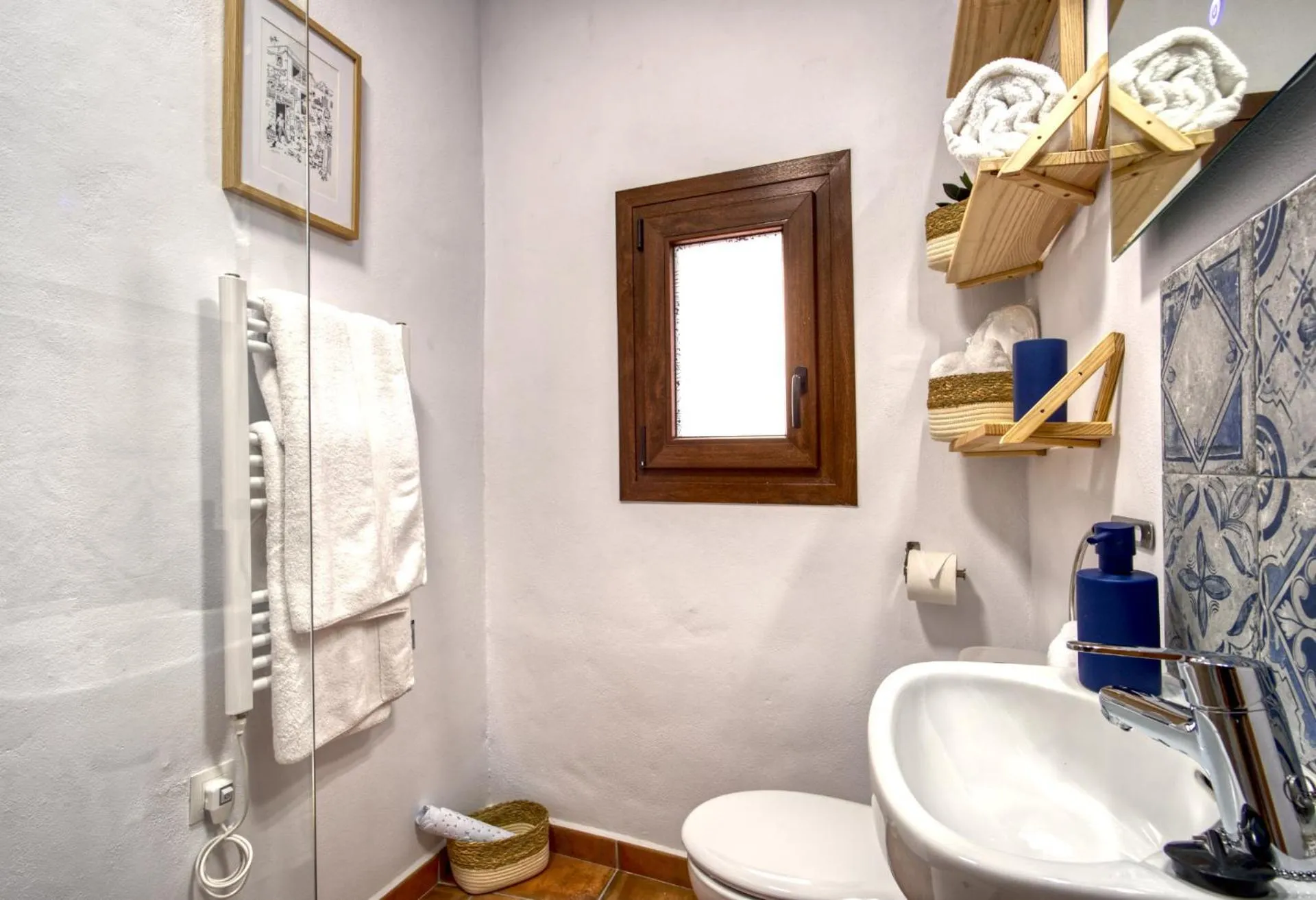 Bathroom in La Vieja Botica