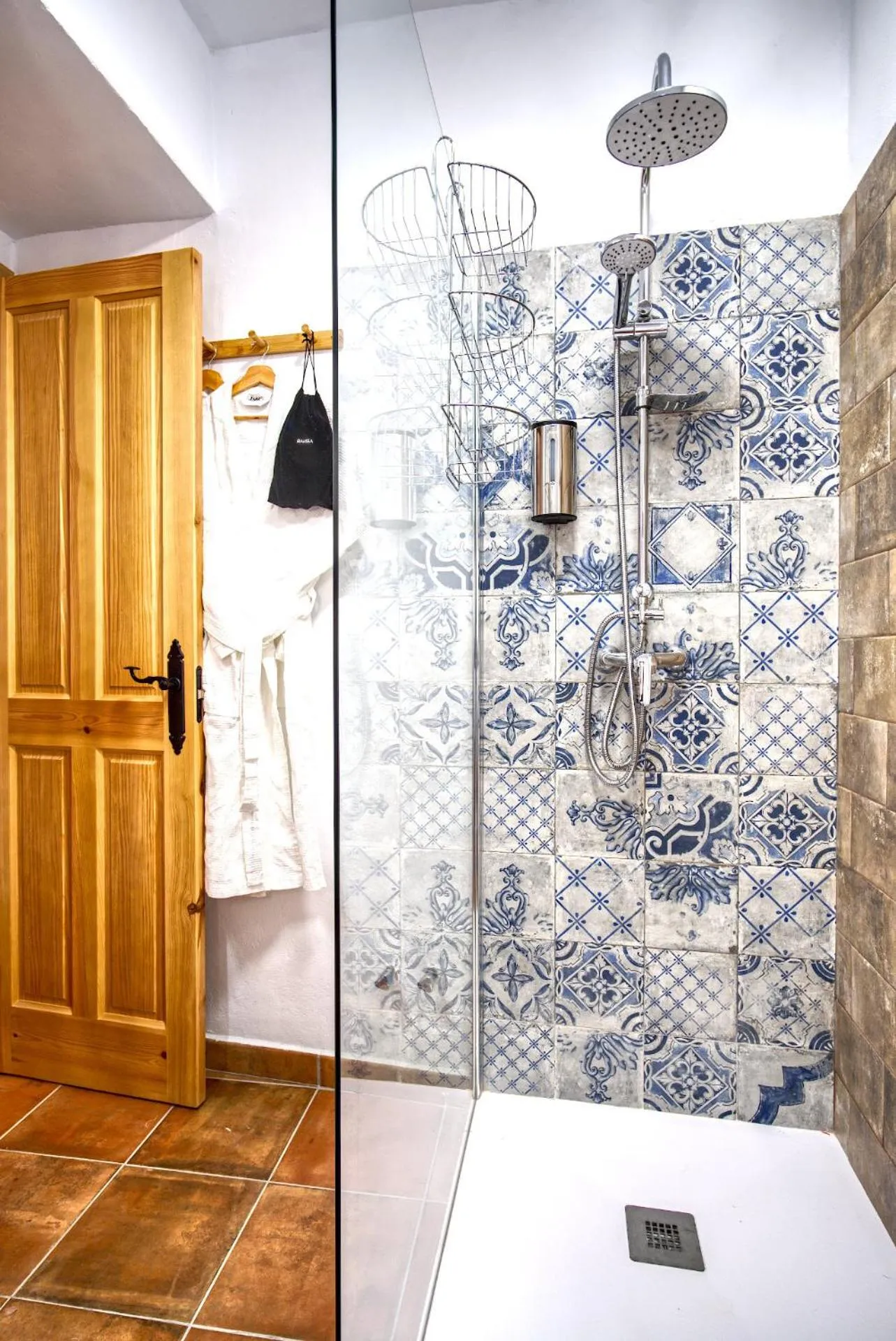 Bathroom in La Vieja Botica