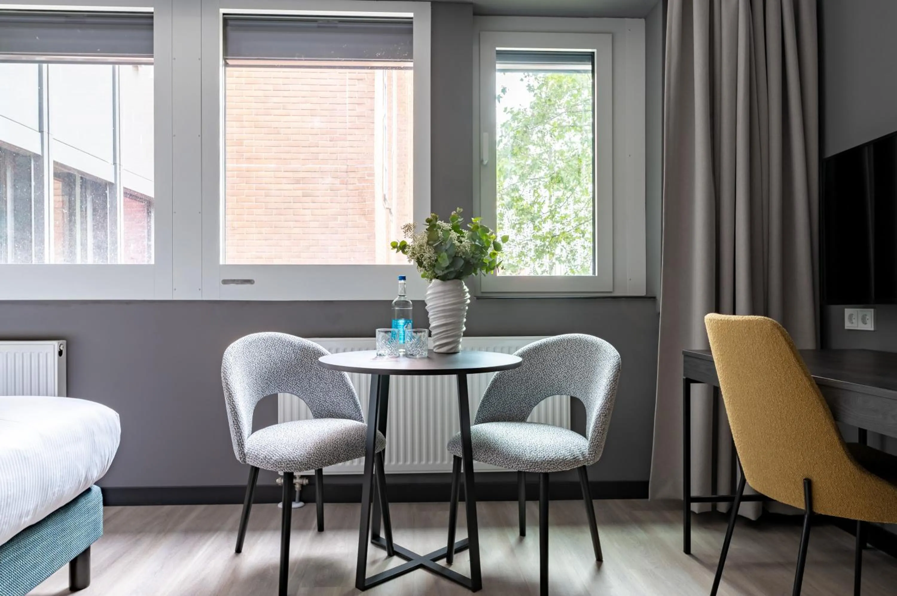 Seating area in Numa Bremen Saga