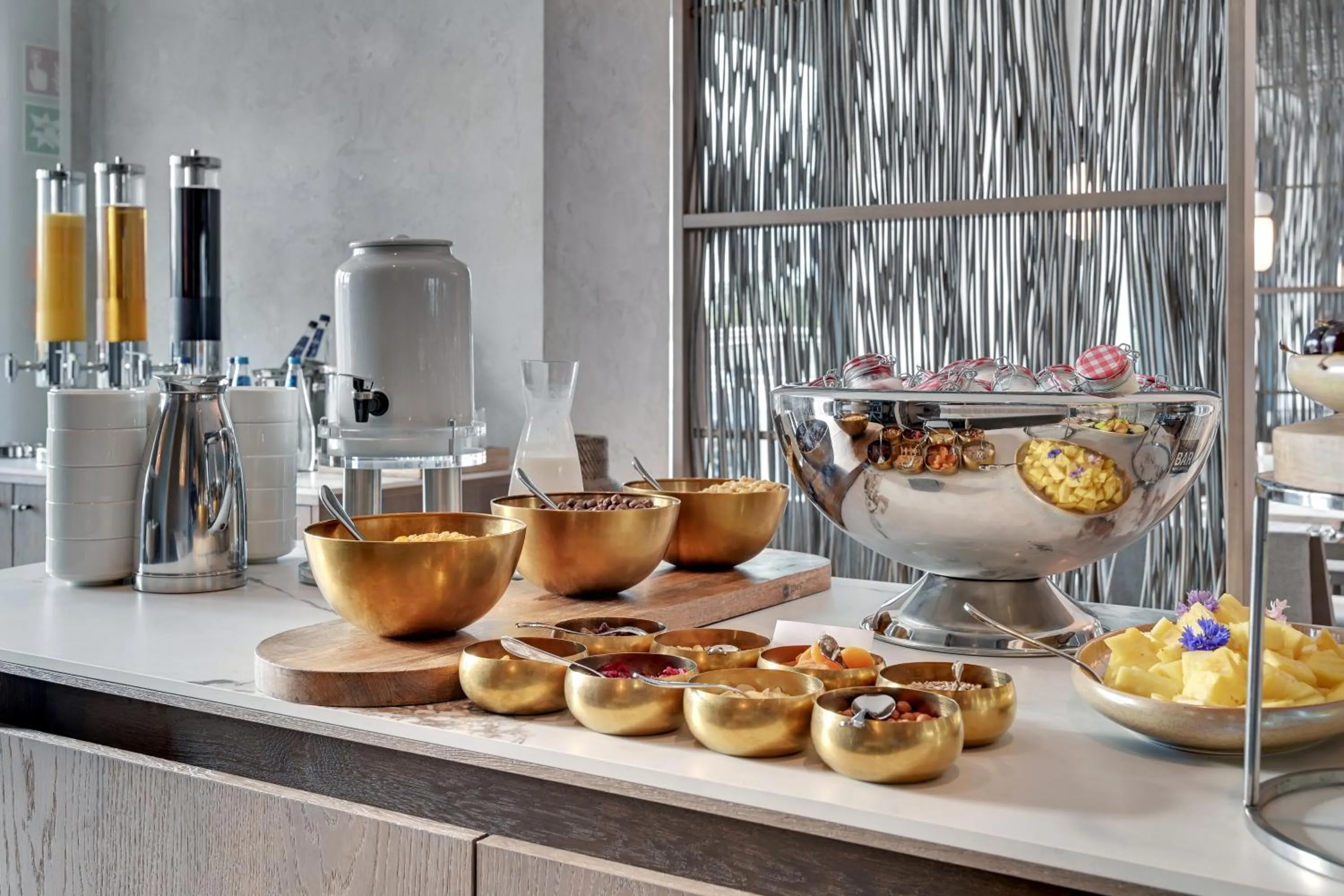 Buffet breakfast in GRANO HOTEL Solmarina