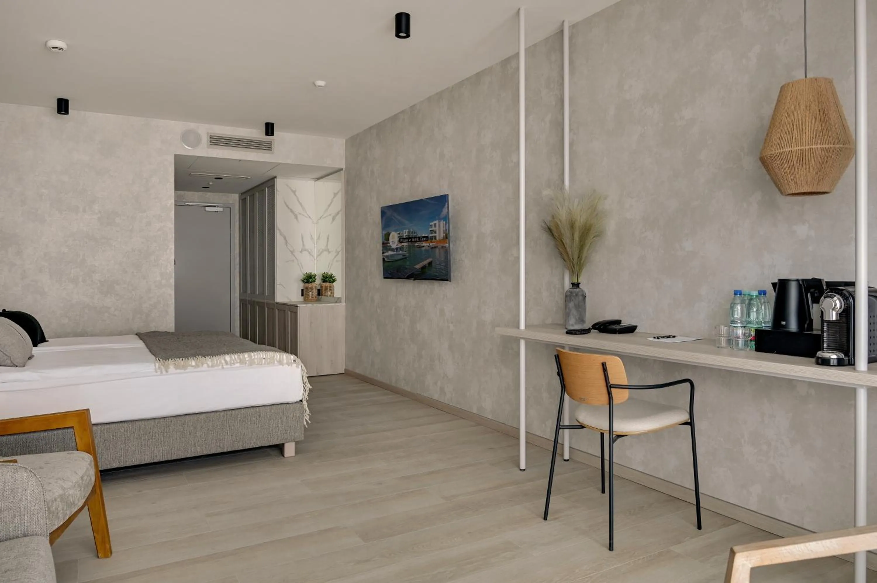 Photo of the whole room, Bed in GRANO HOTEL Solmarina